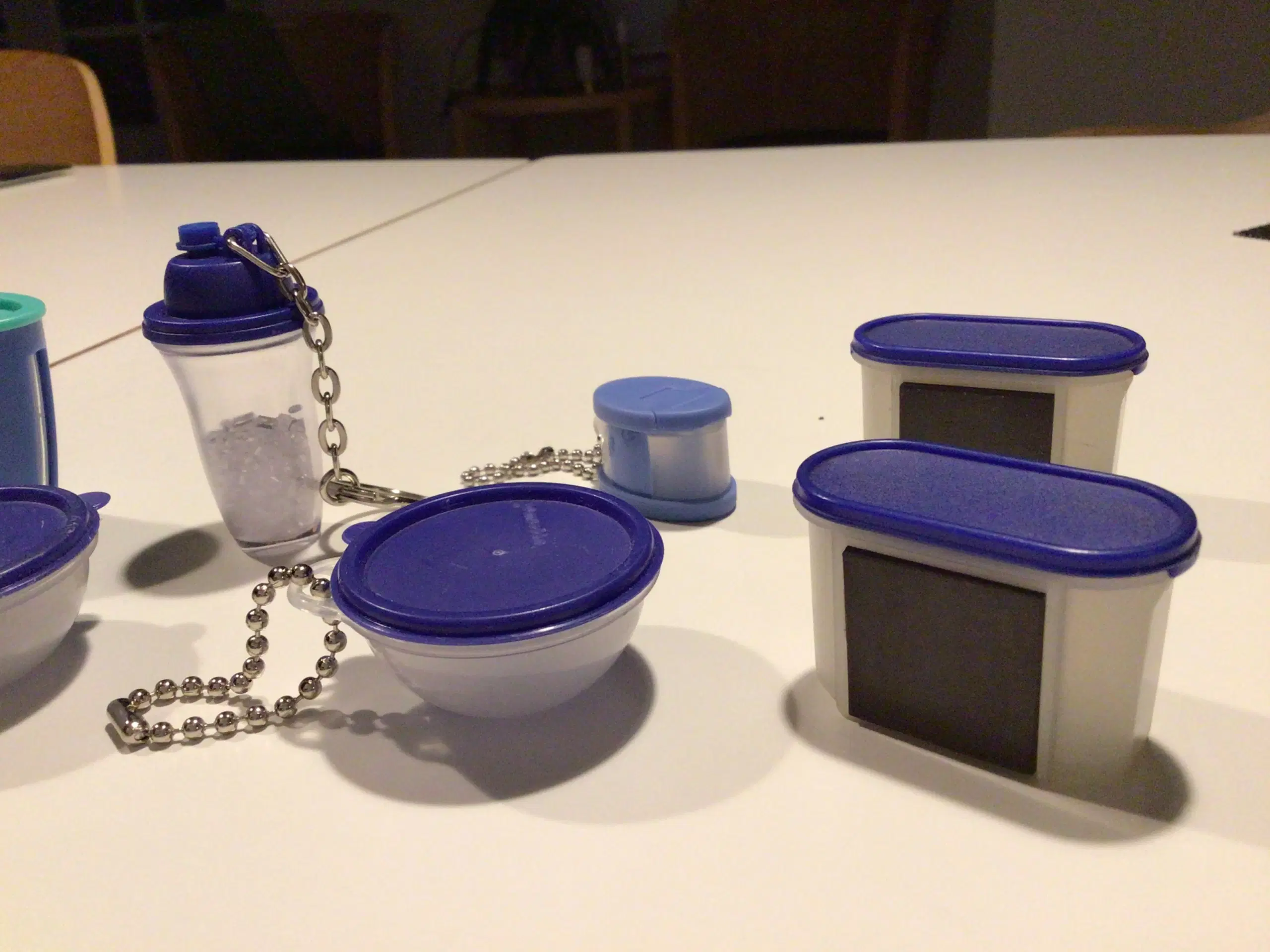 Tupperware nøgleringe + magneter