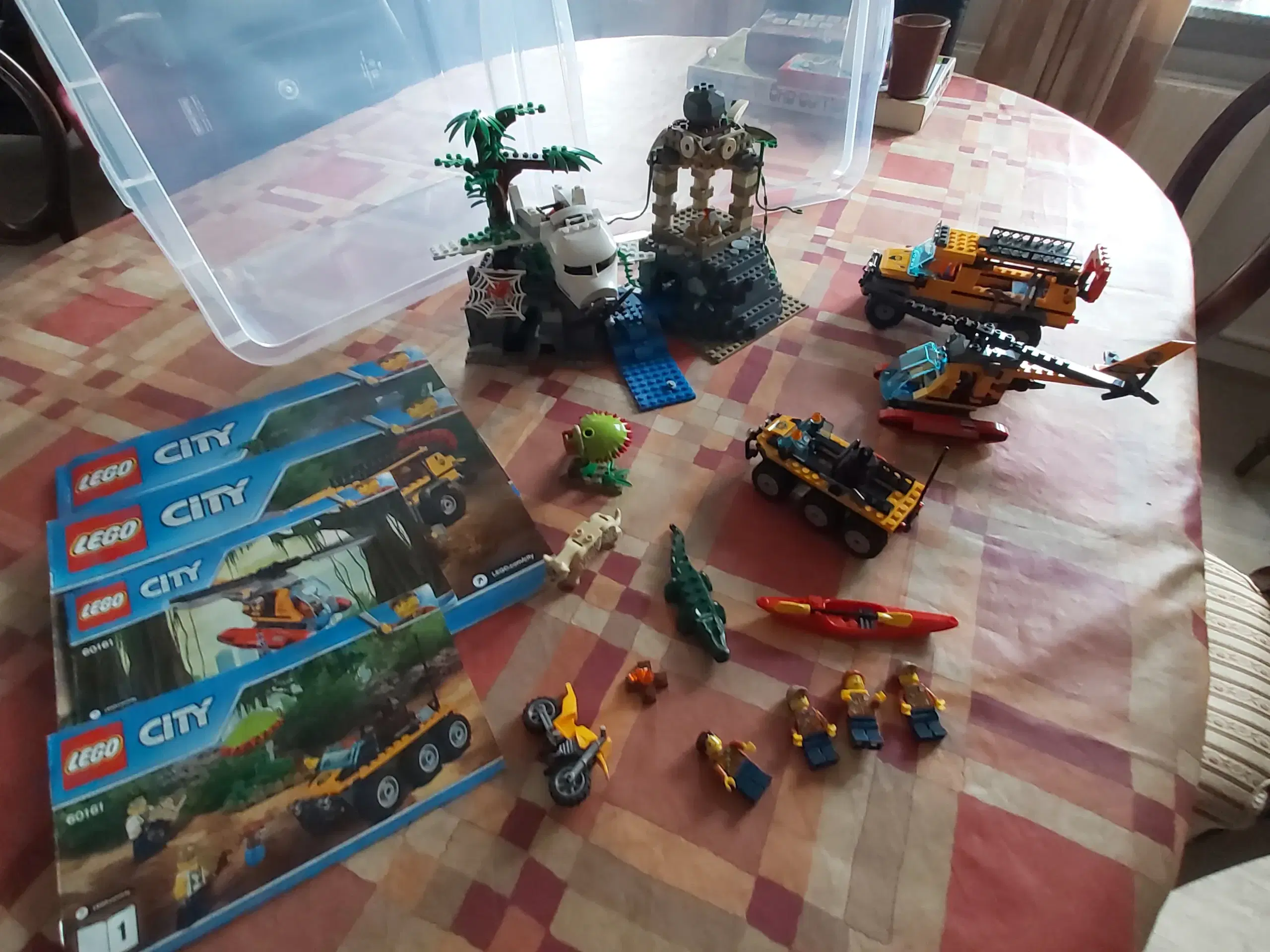 Jungle lego 60161