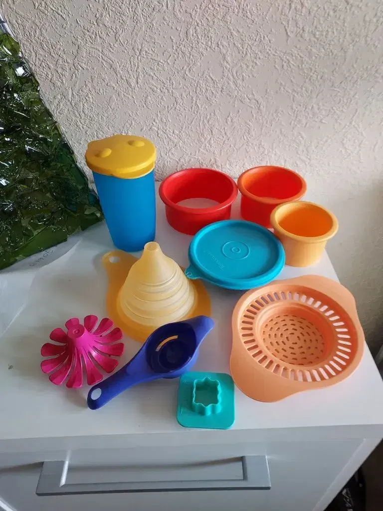 Tupperware forskelligt