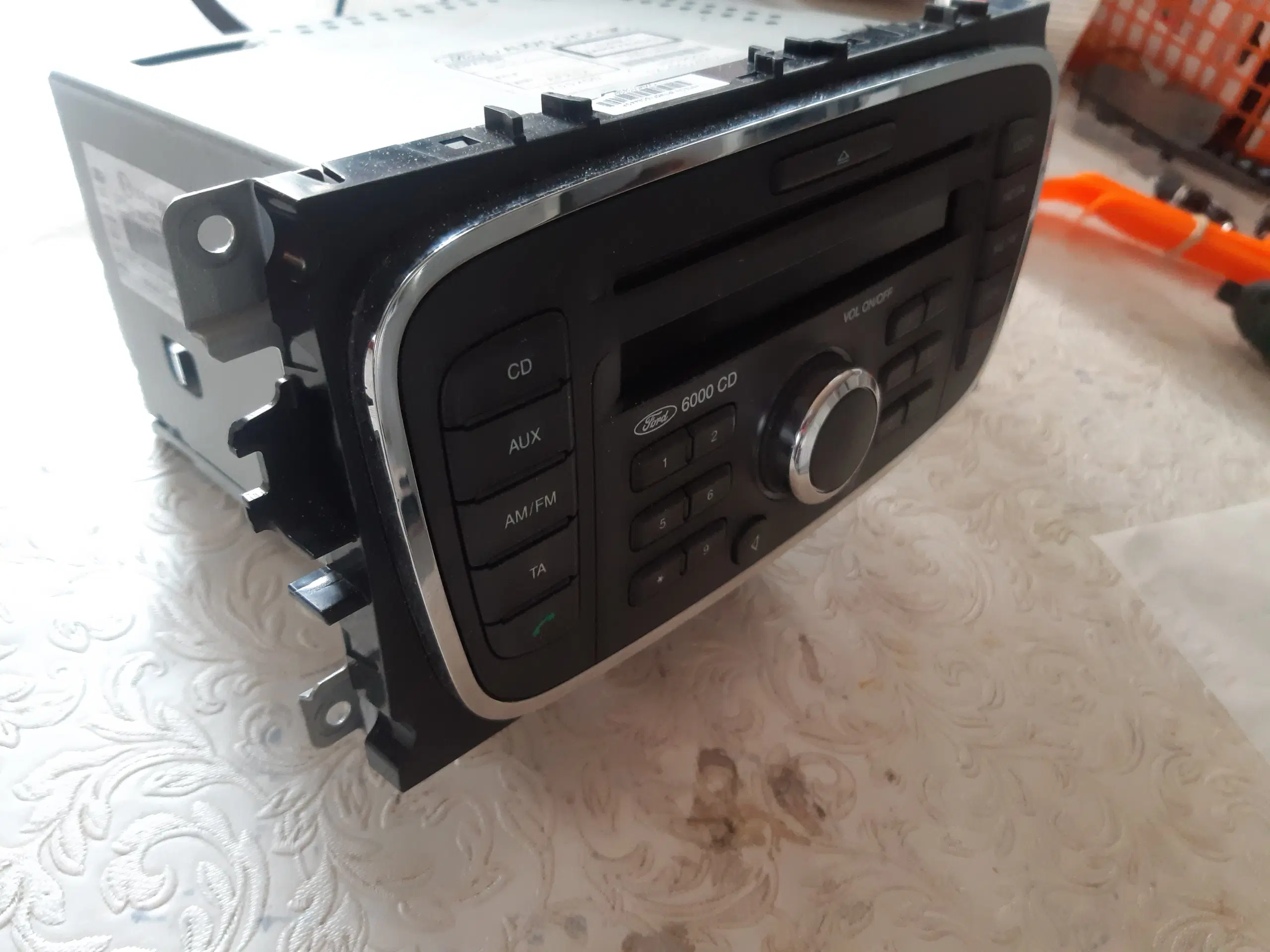 Ford 6000 autoradio