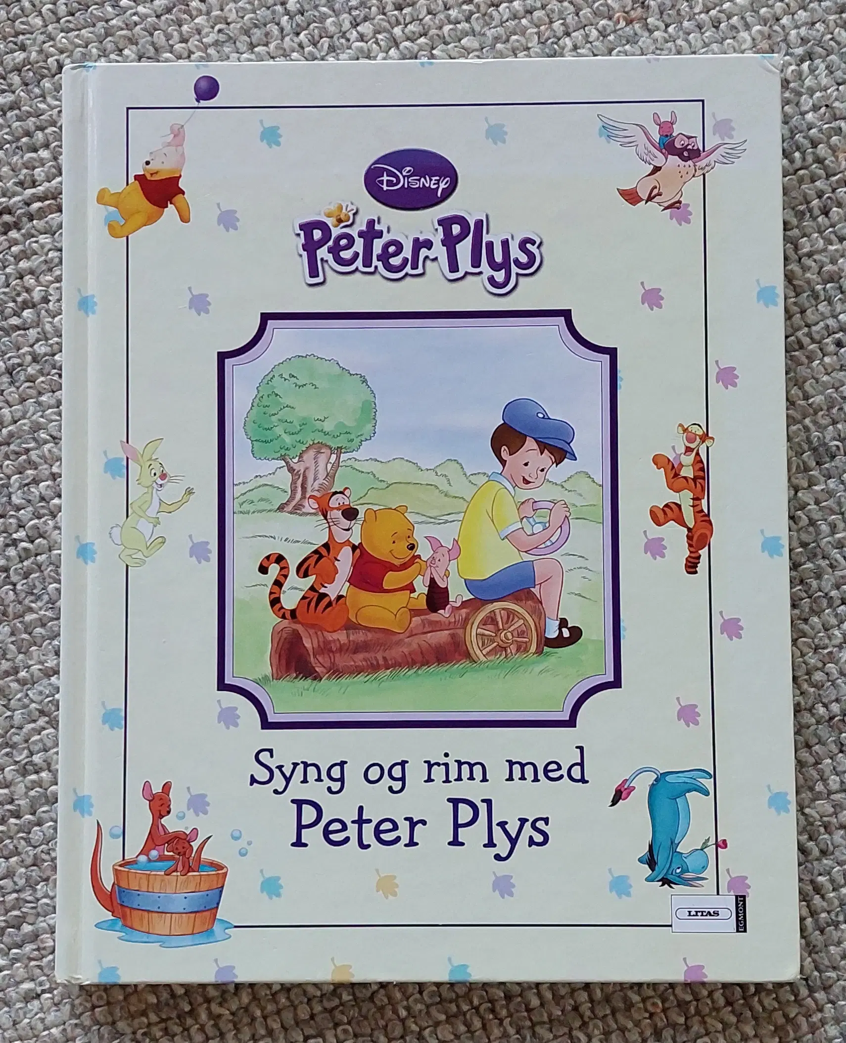 Peter Plys syng og rim af Disney