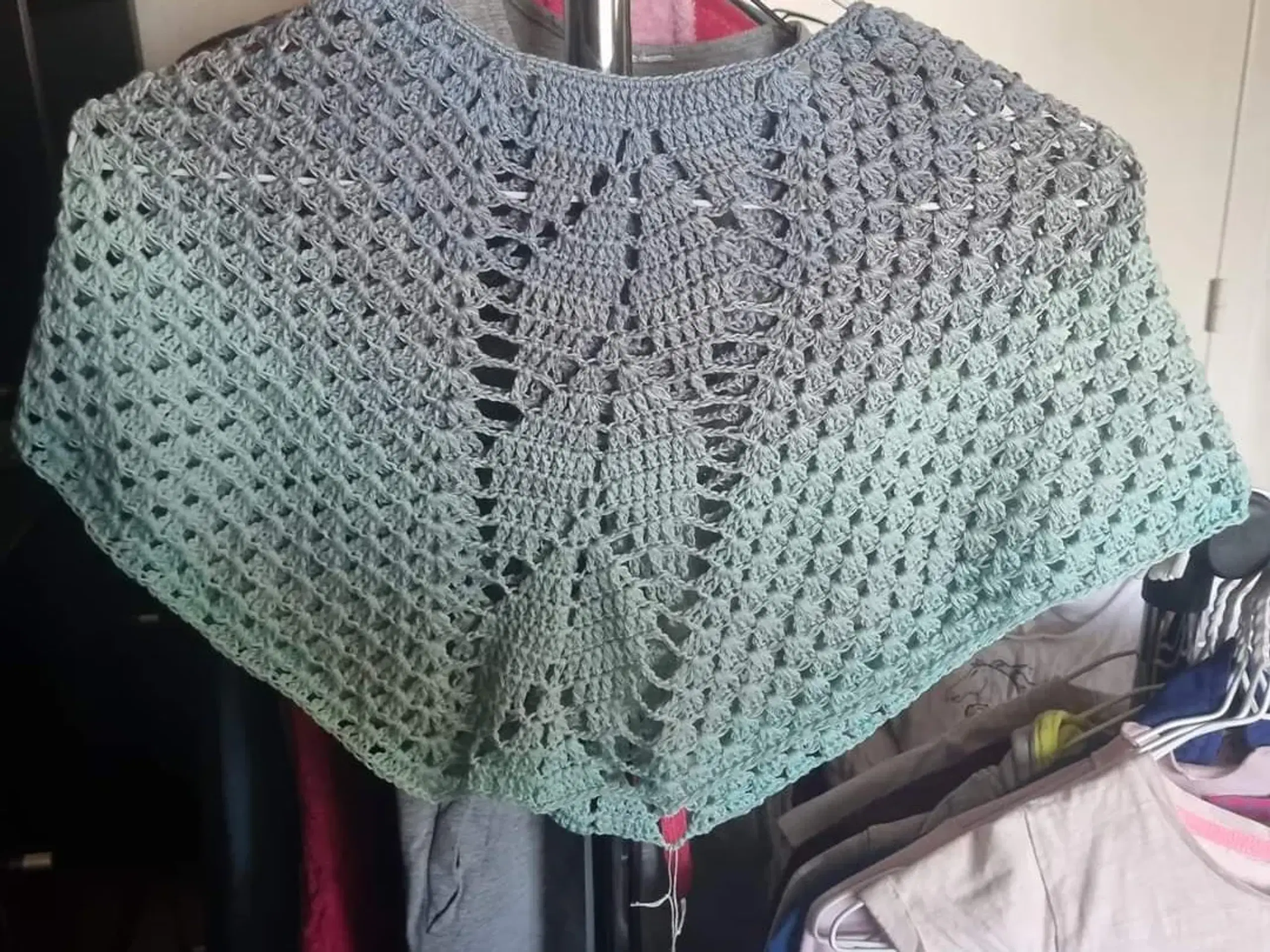 Nr 433 Poncho