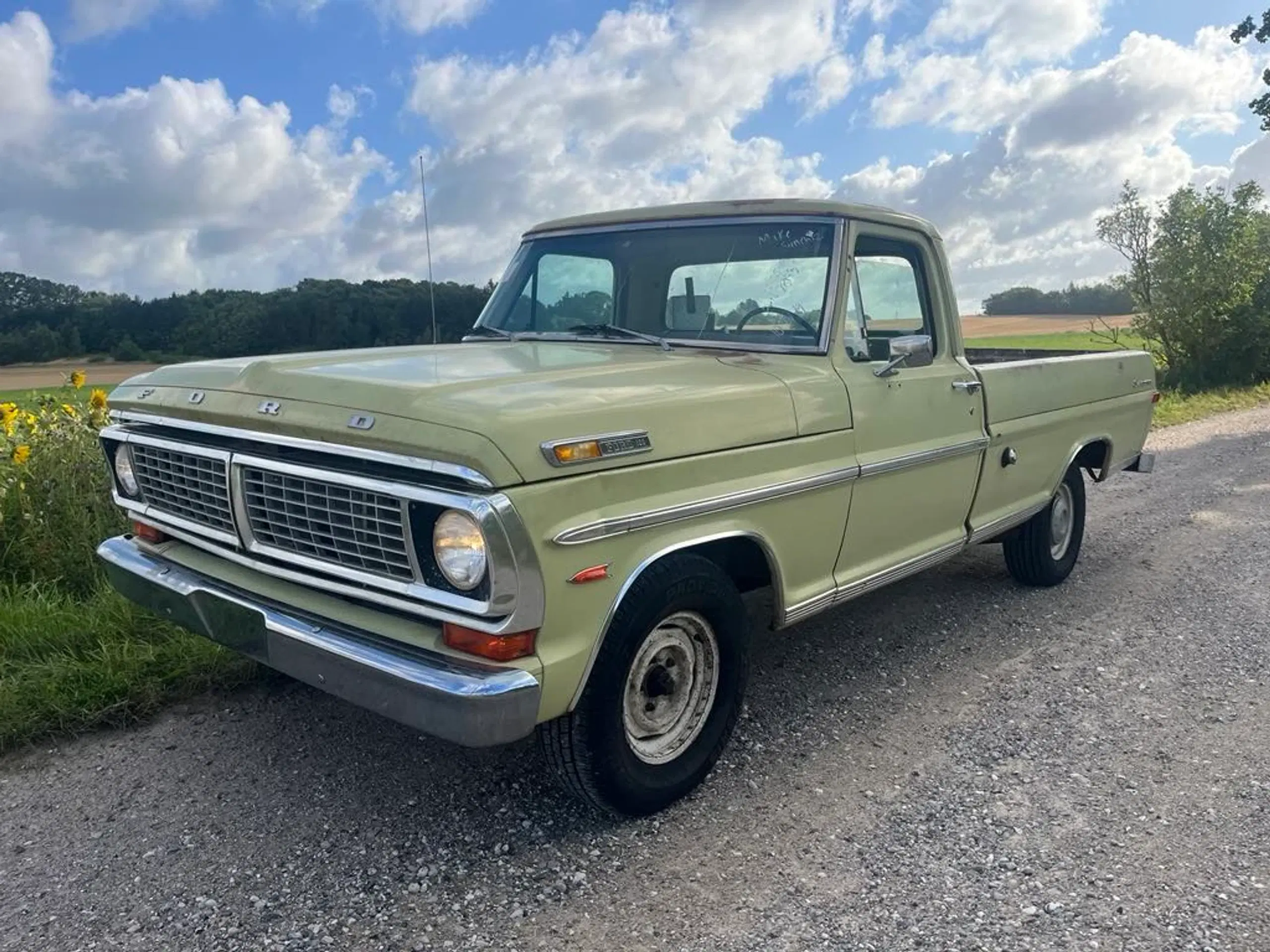 Ford F-100 Årg 1970 Danske plader