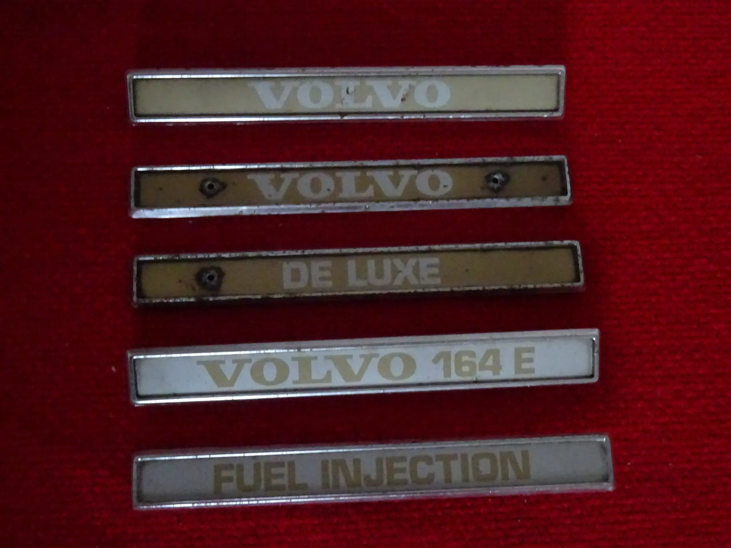 Volvo 164 skilteemblemer