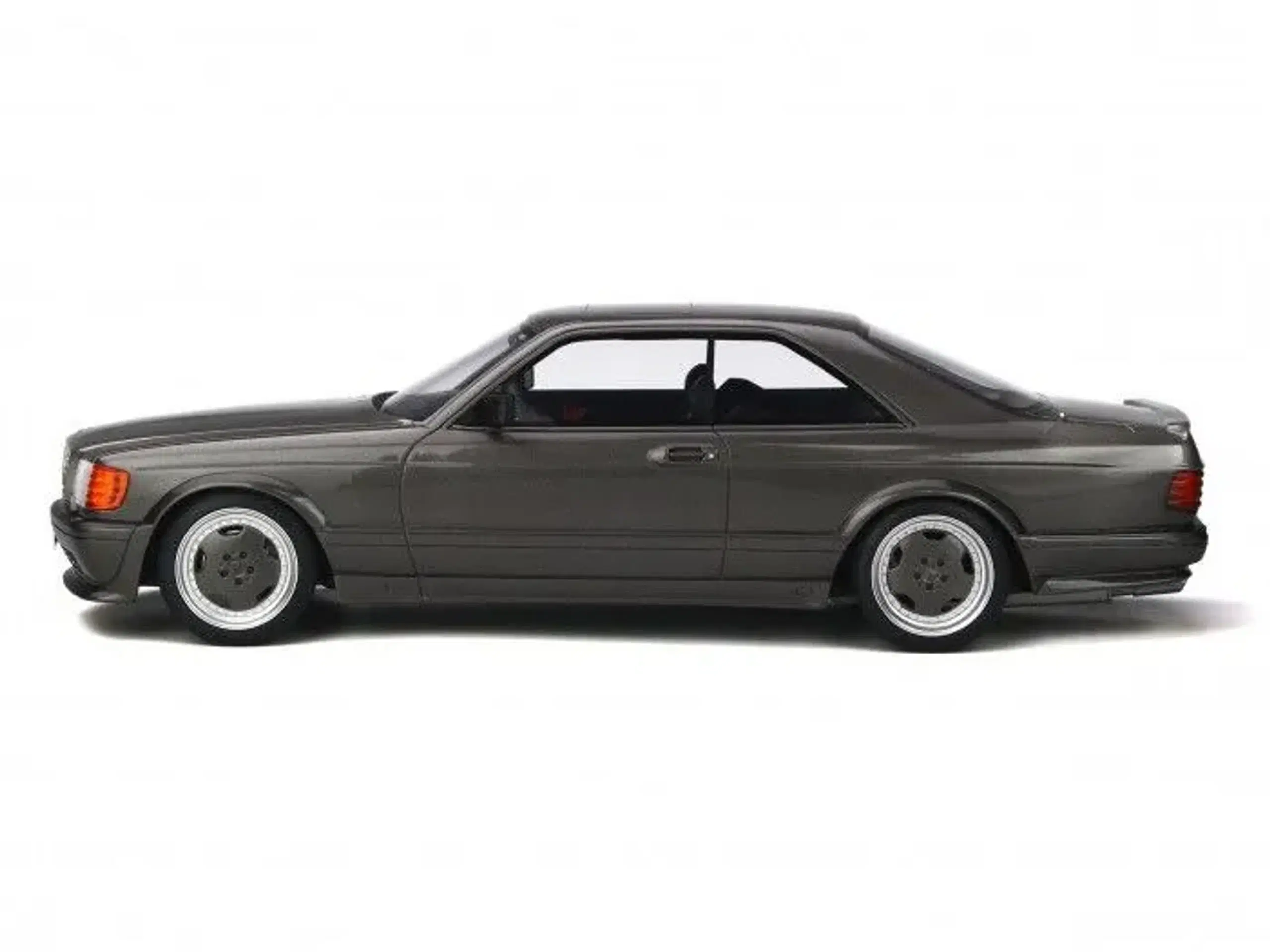 1986 Mercedes AMG 560 SEC 1:18