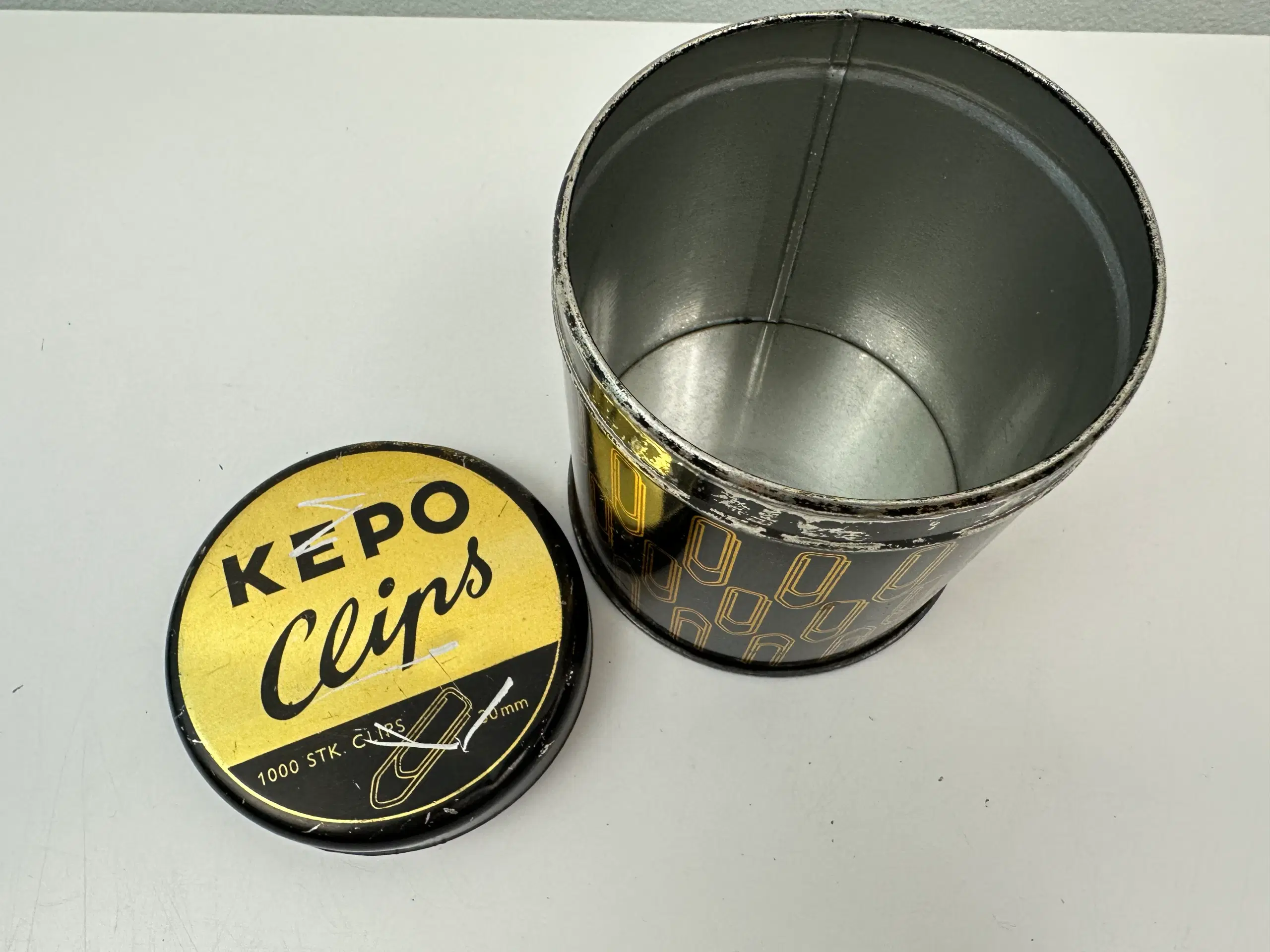 'Kepo Clips' retro dåse