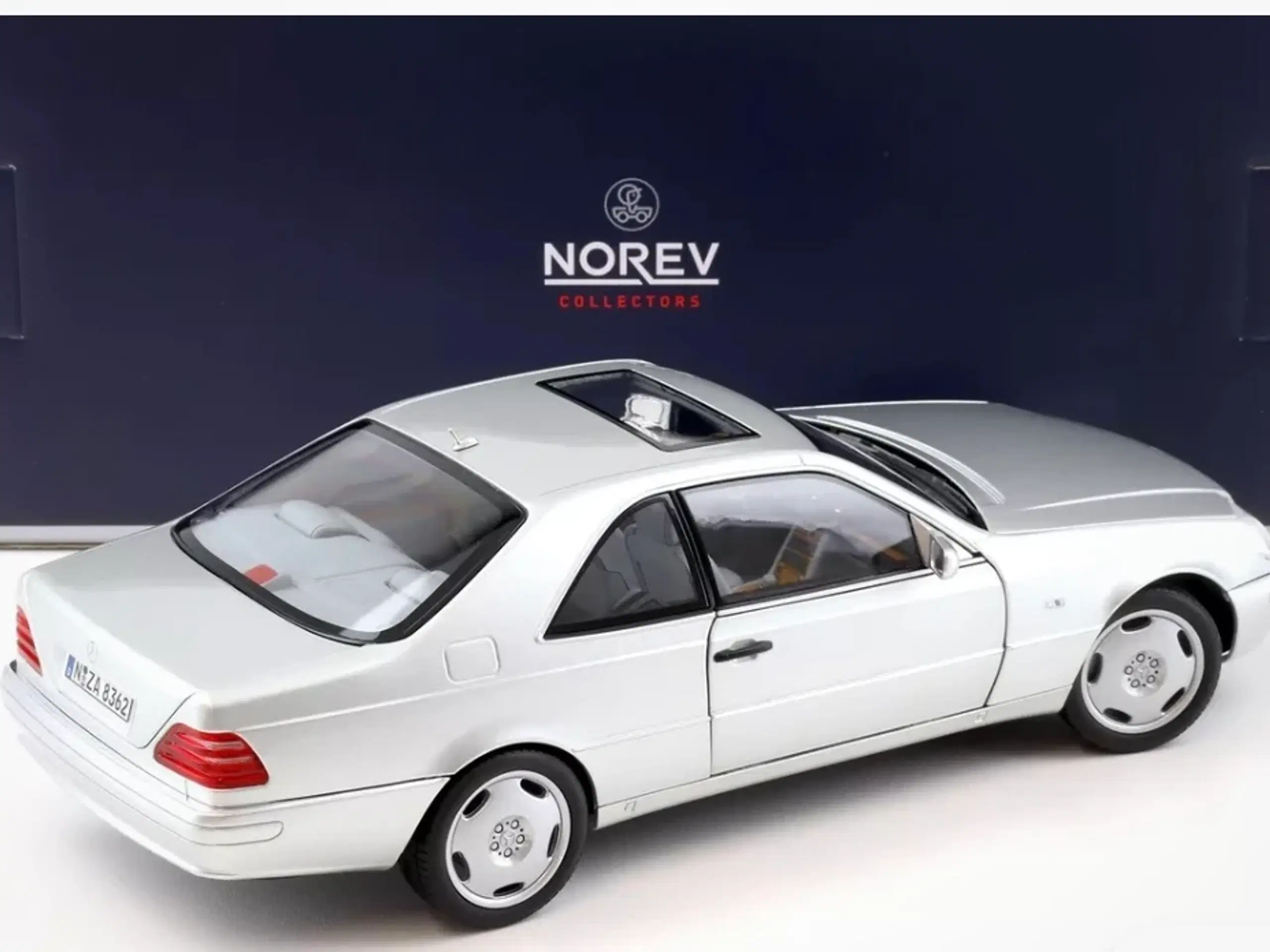 1:18 Mercedes CL600 C140 1997