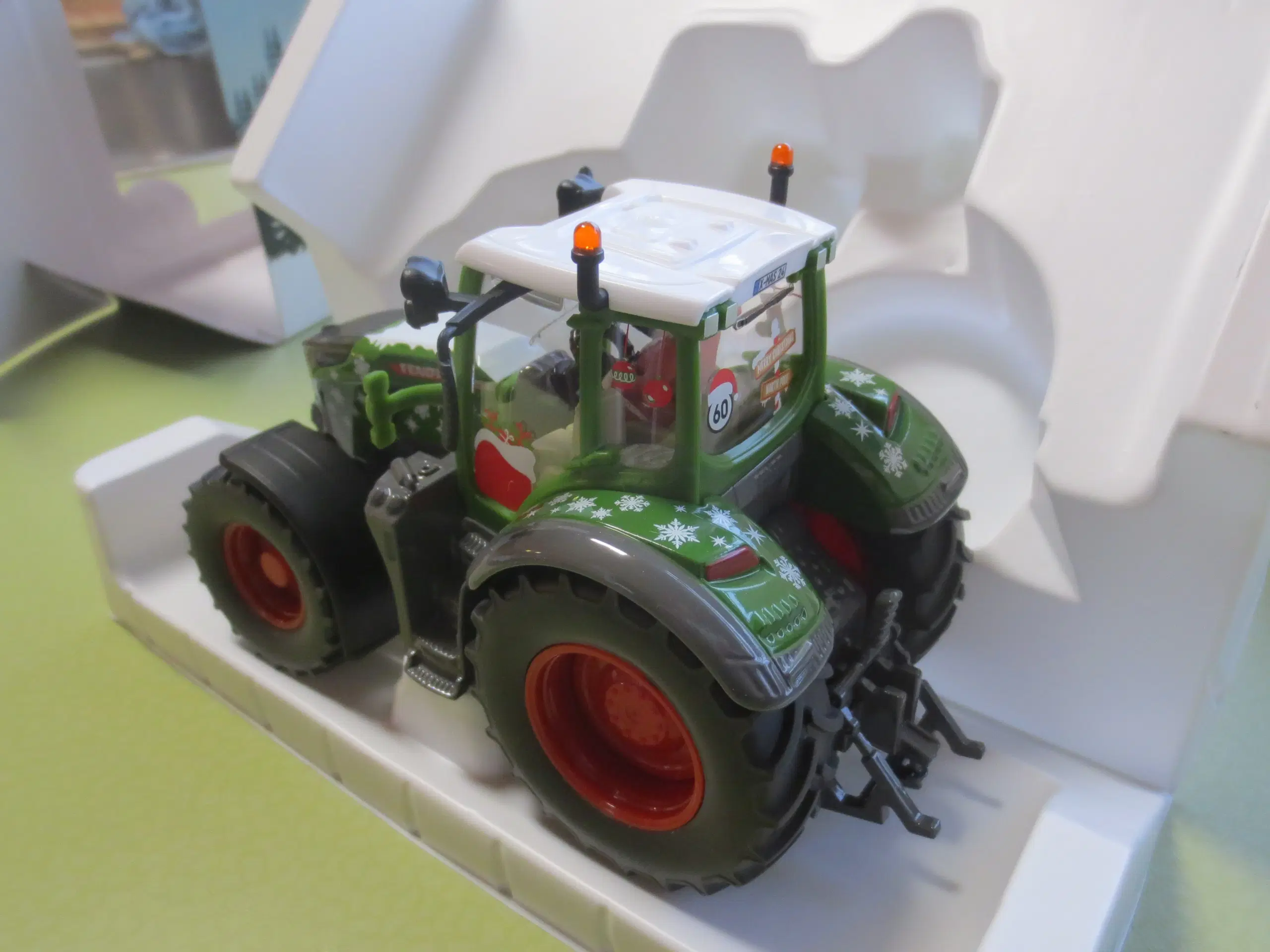 1 stk Ny Fendt 728 Vario Julemodel