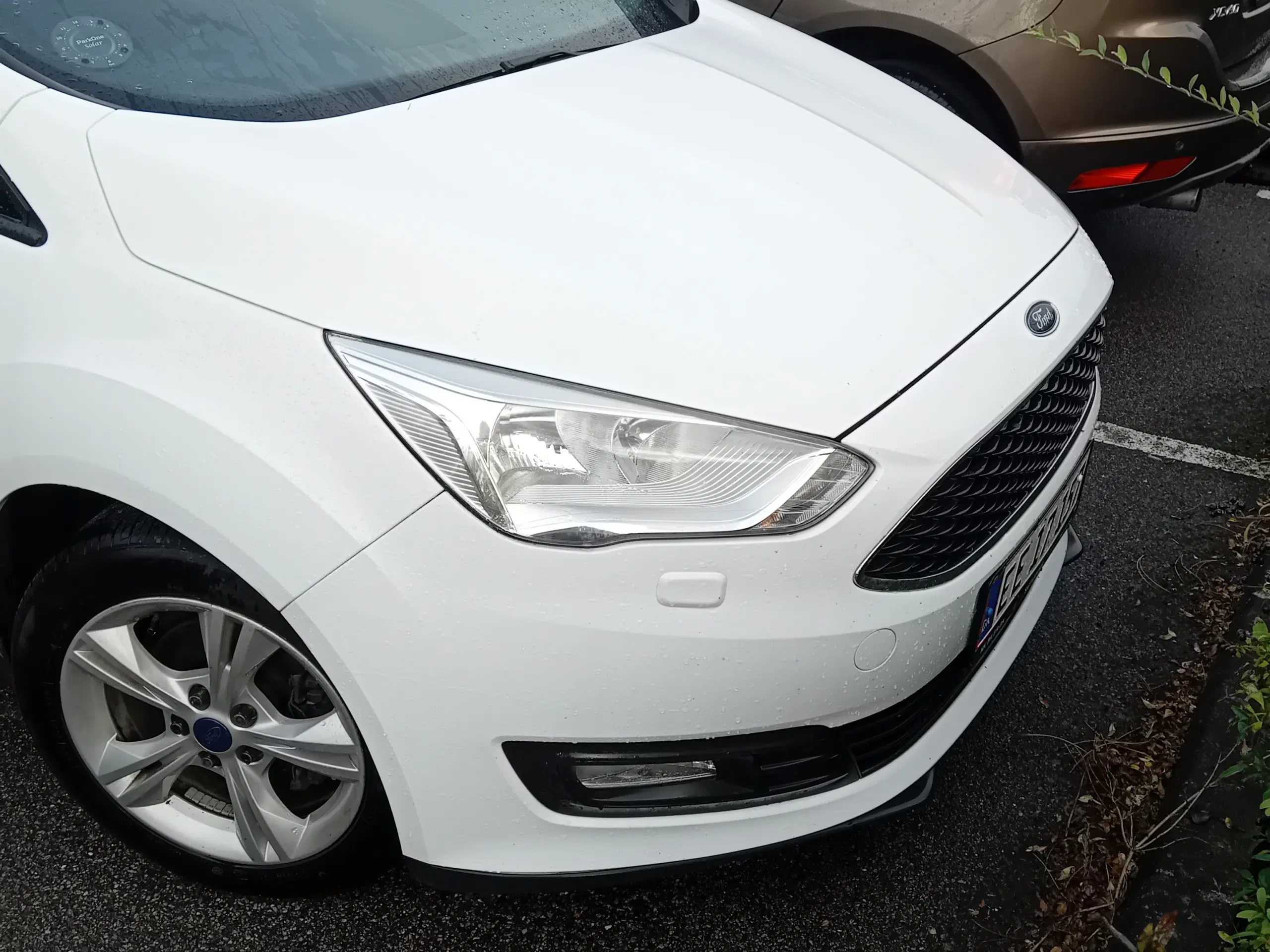 Ford c-max til salg