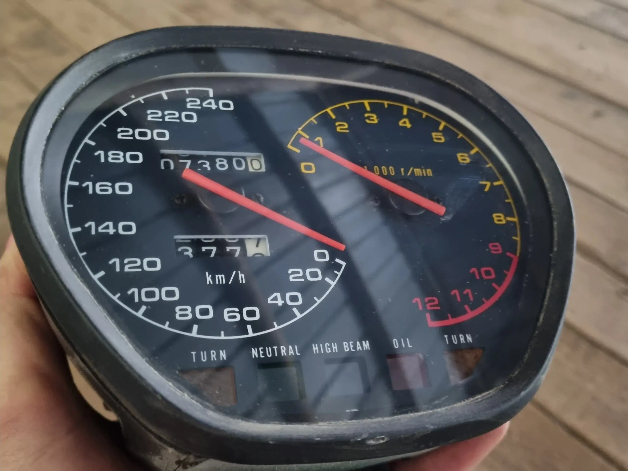 Suzuki Gsx1100s Katana speedometer