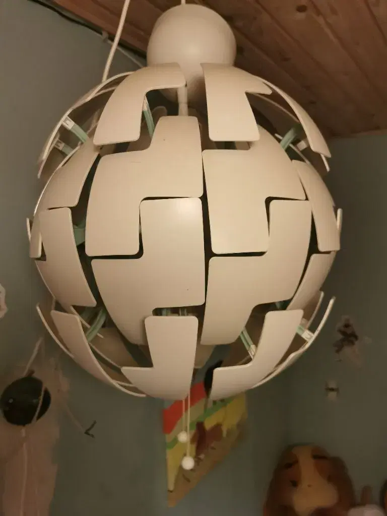 Ikea globe loftlampe