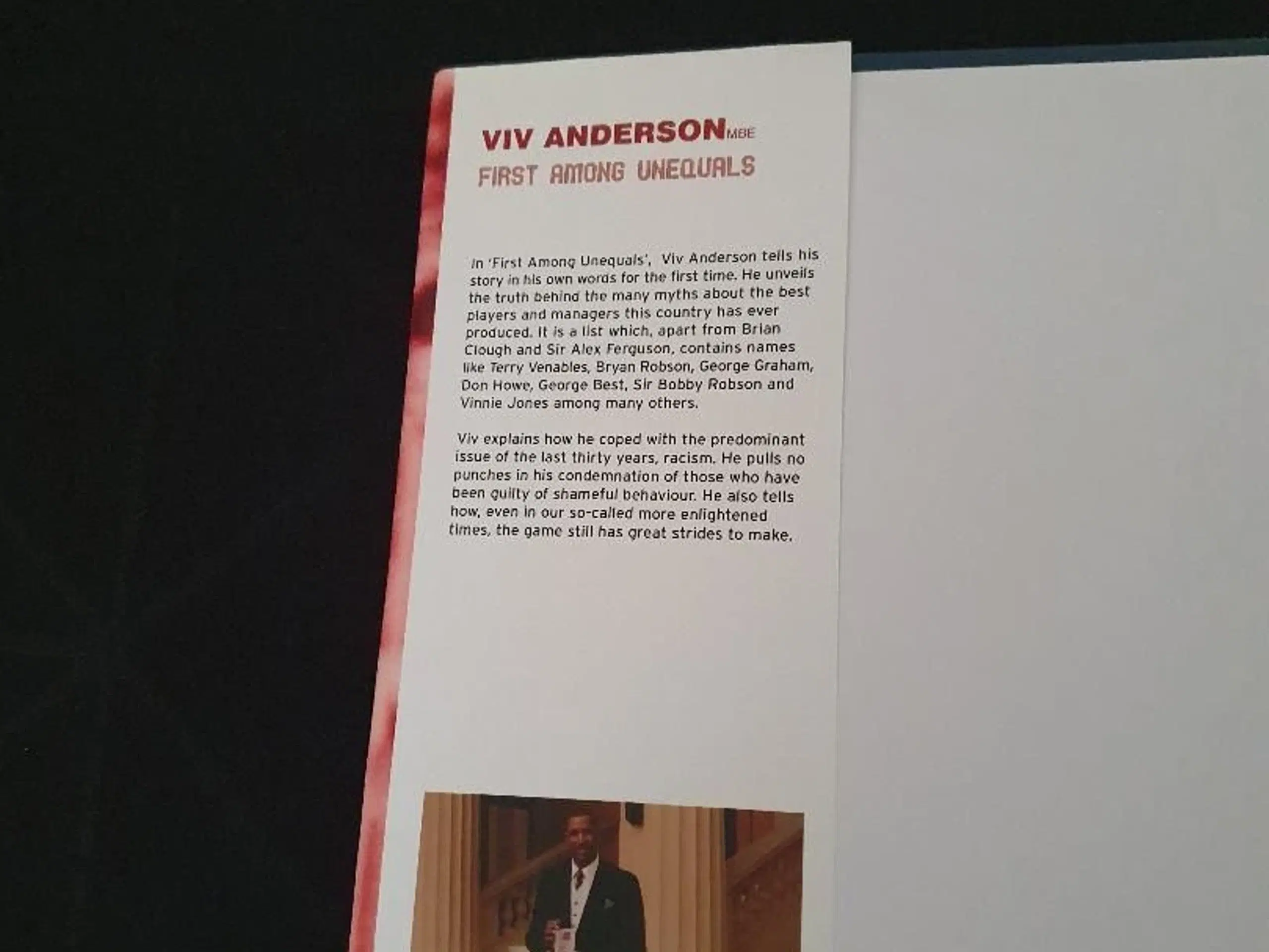 Viv Anderson - English text.