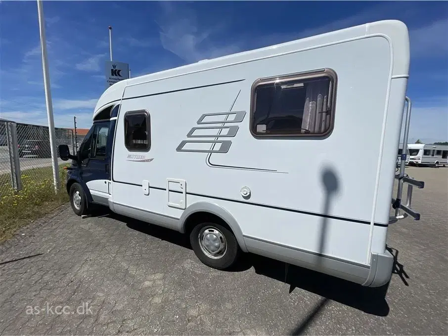 2006 - Hymer Van 522     AutocamperHymer Van 522l Årg 2006 SÆLGES TIL CVR NUMMER