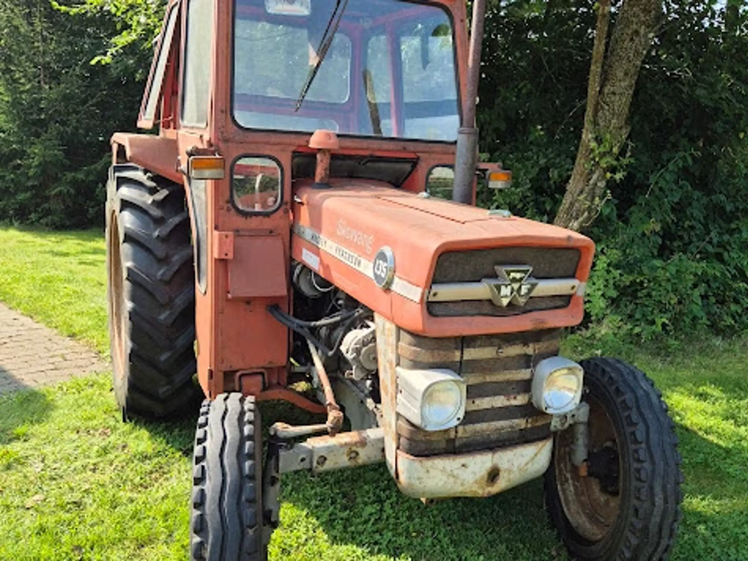 Massey Ferguson 135