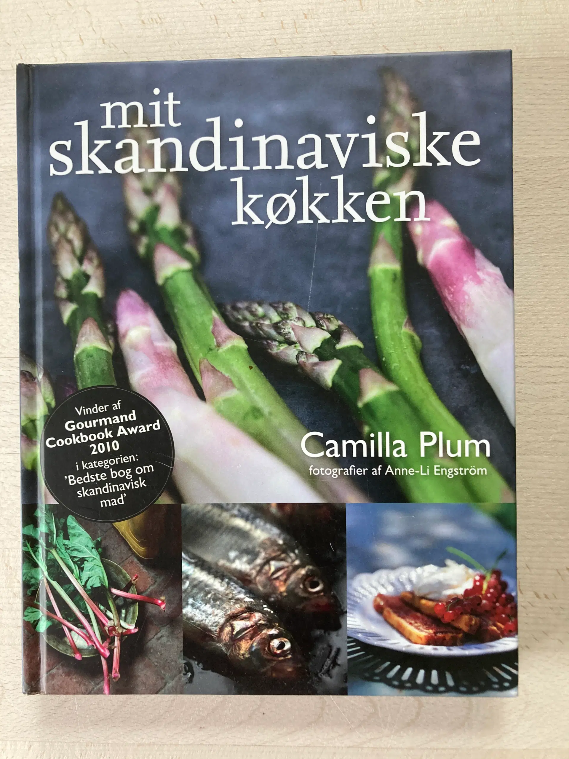 En omfattende bog om det skandinaviske køkken