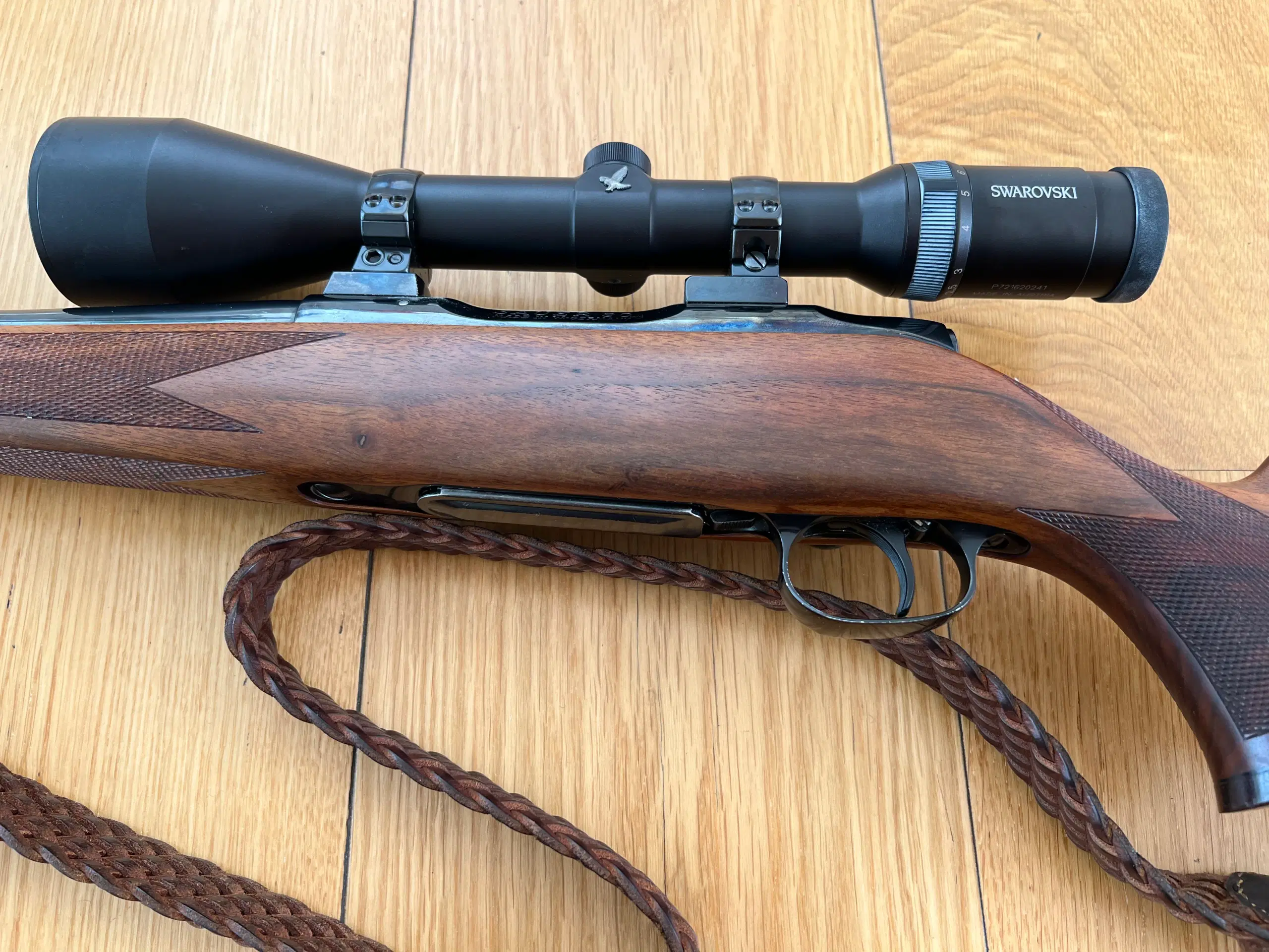 Sauer 90 fuldskæftet + Swarovski