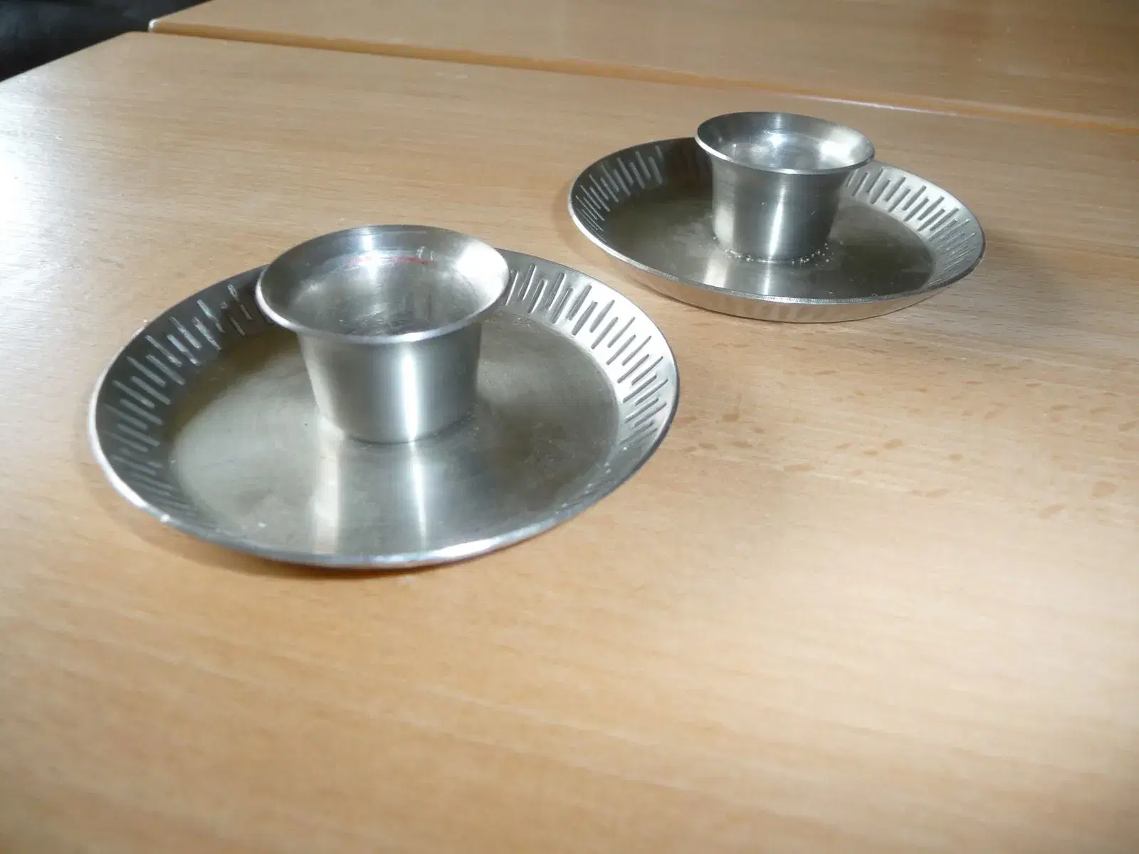 2 lysestager i tin fra PEWTER