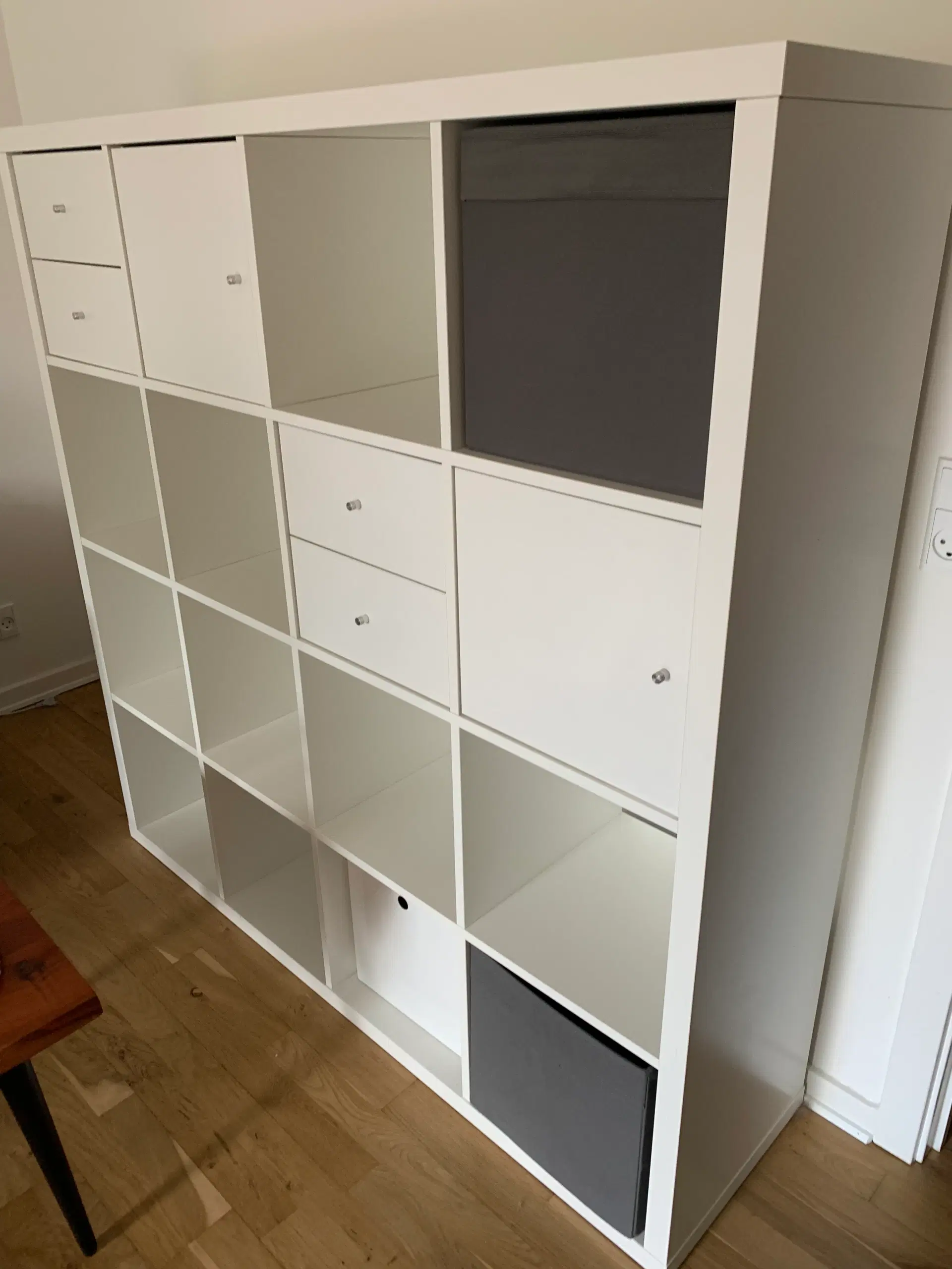 Kallax 147x147 Ikea reol