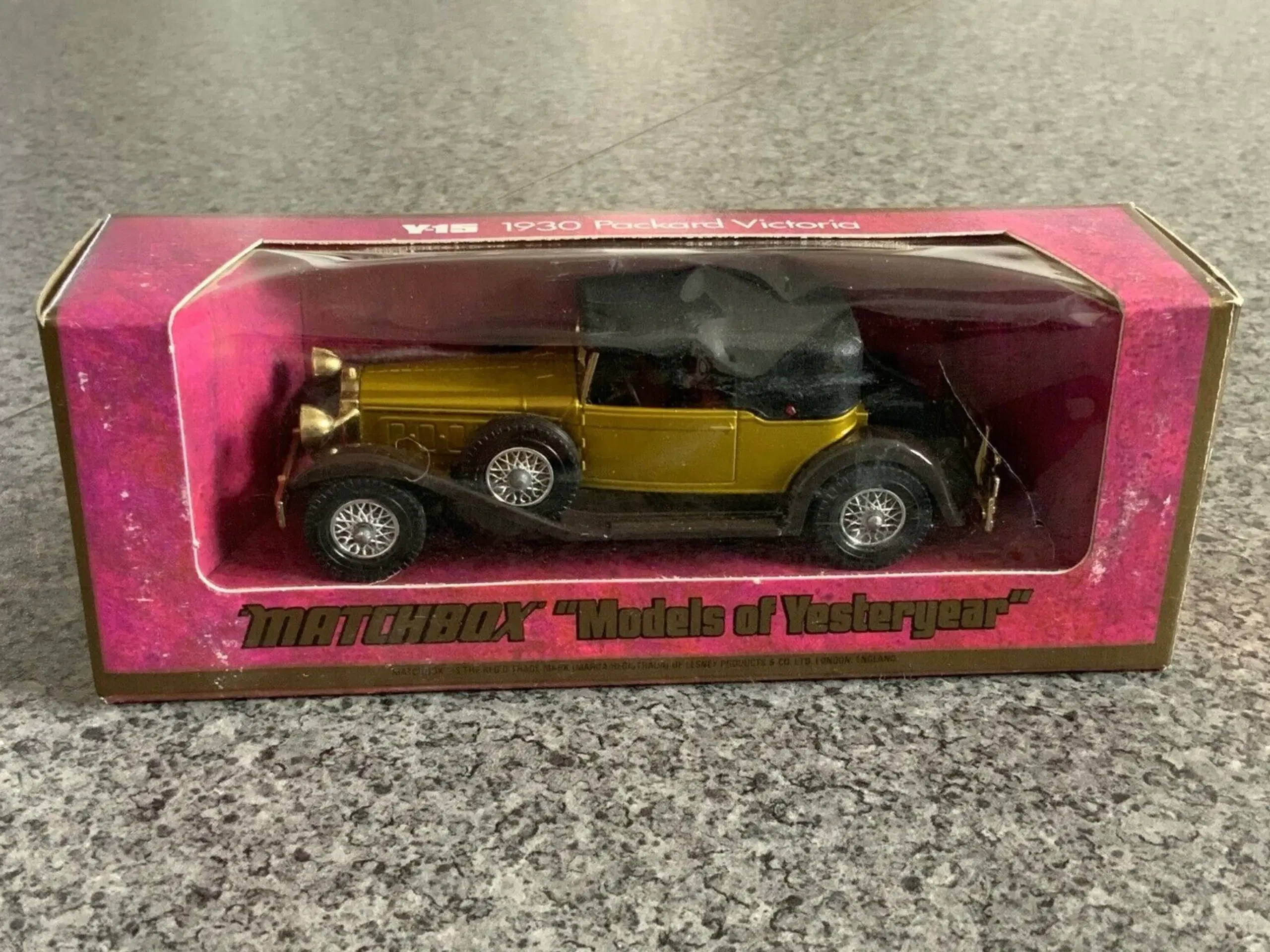 Matchbox Y-15 1930 Packard Victoria