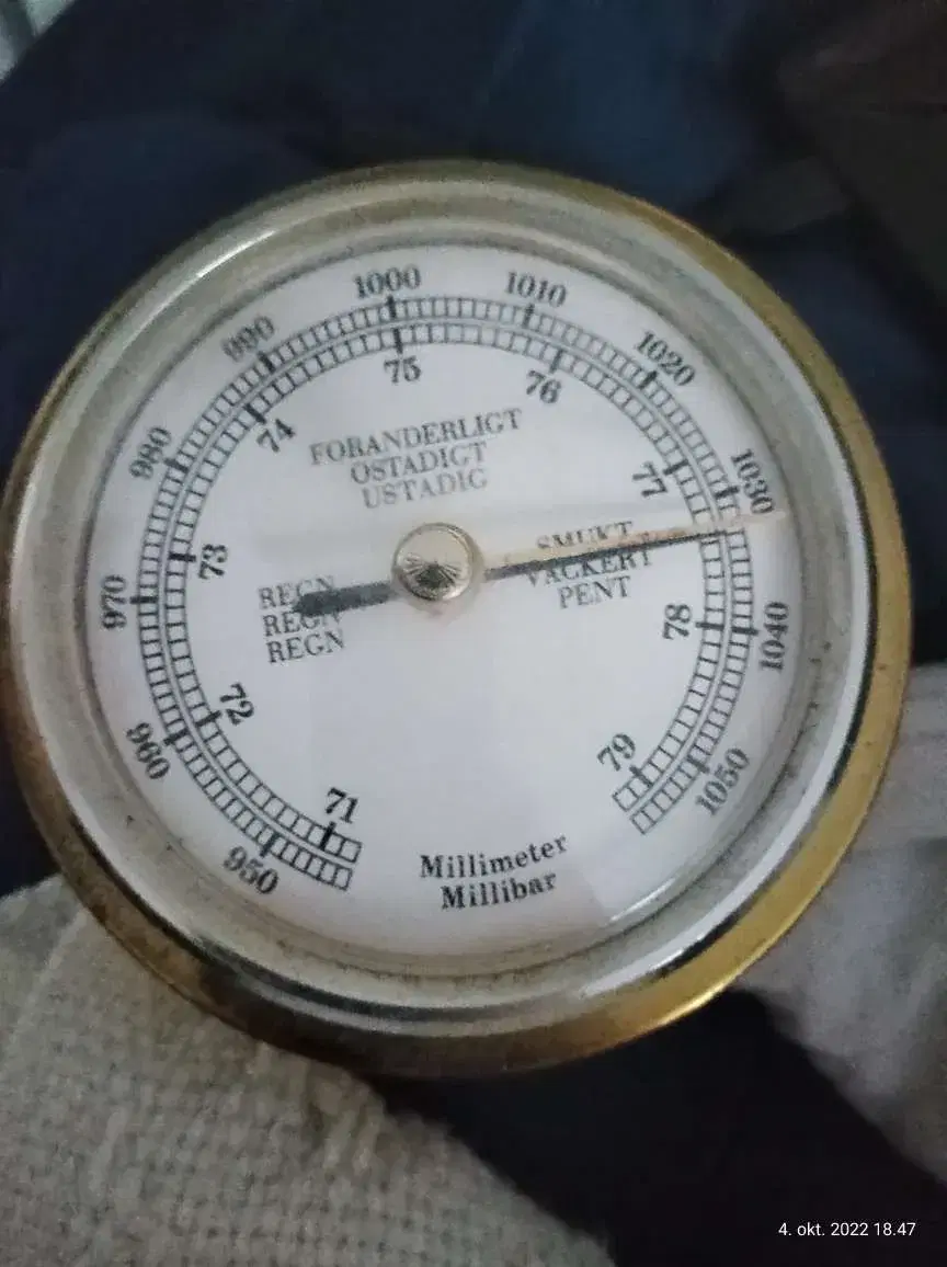 Vintage barometer