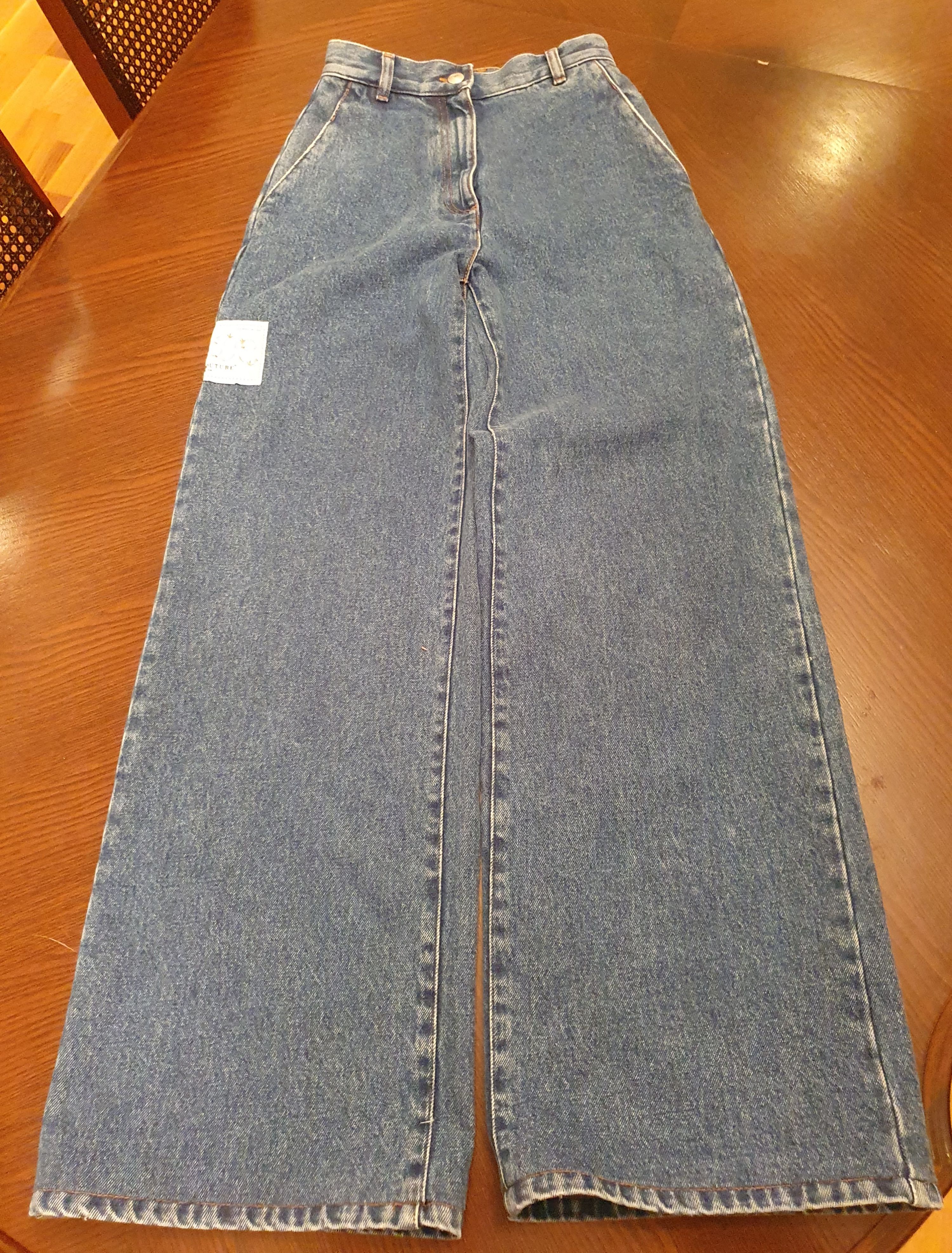 Preowned GCDS Mid-wash denim wide leg jeans Size 25/63 Blue cotton