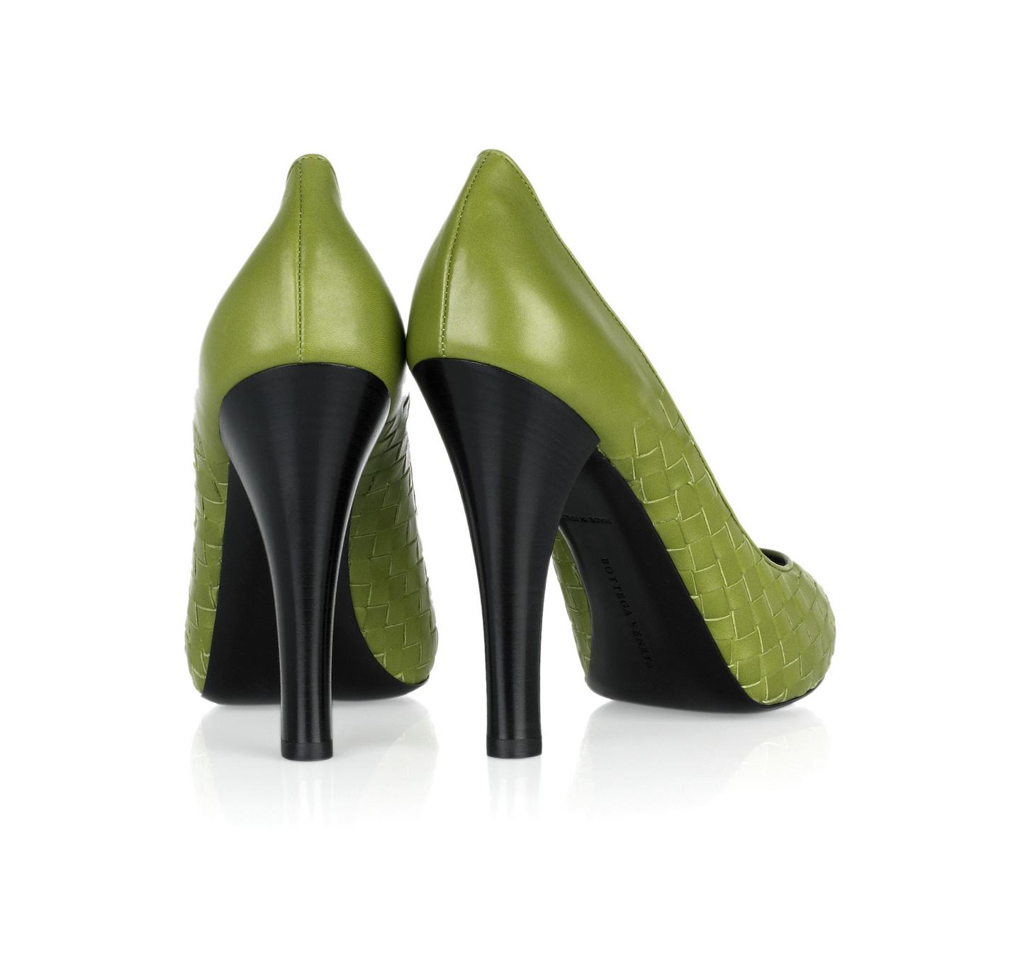 BOTTEGA VENETA Intrecciato leather peep-toe pumps Size 405 Green