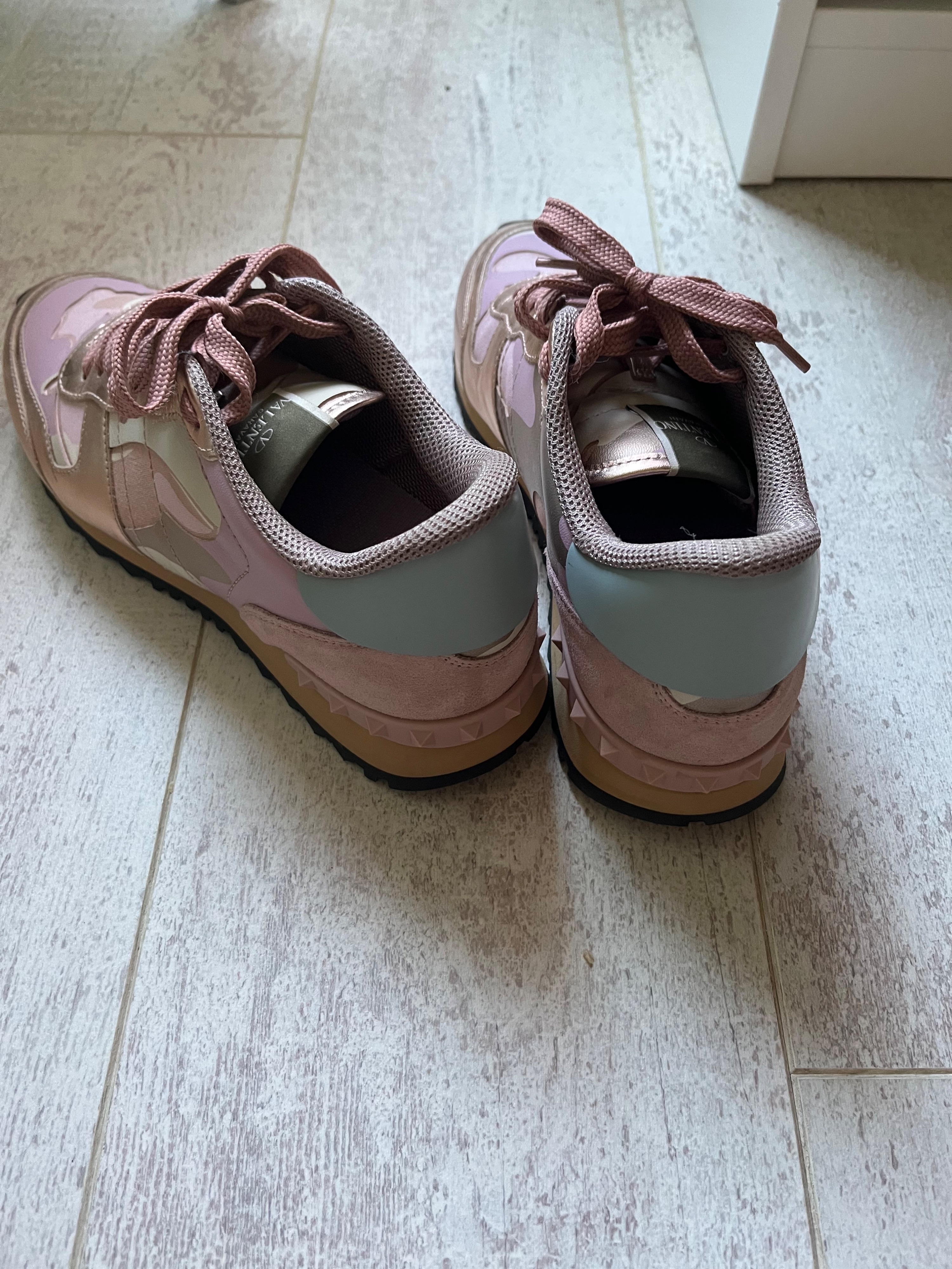 Valentino Rose Gold Camo Rockrunner Sneakers Size 40