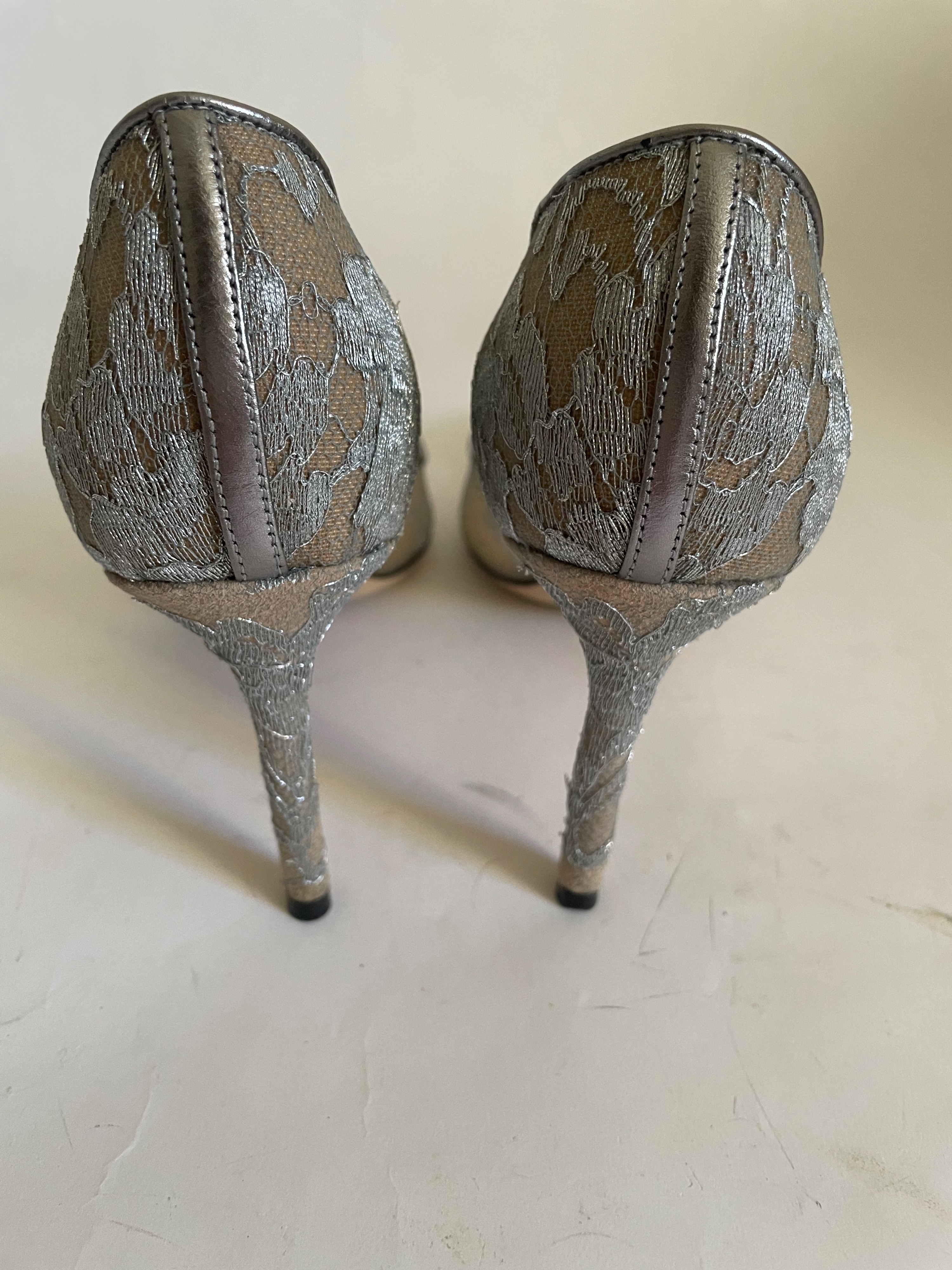 Preowned Jimmy Choo Romy 85 Metallic Lace Pumps Size 38