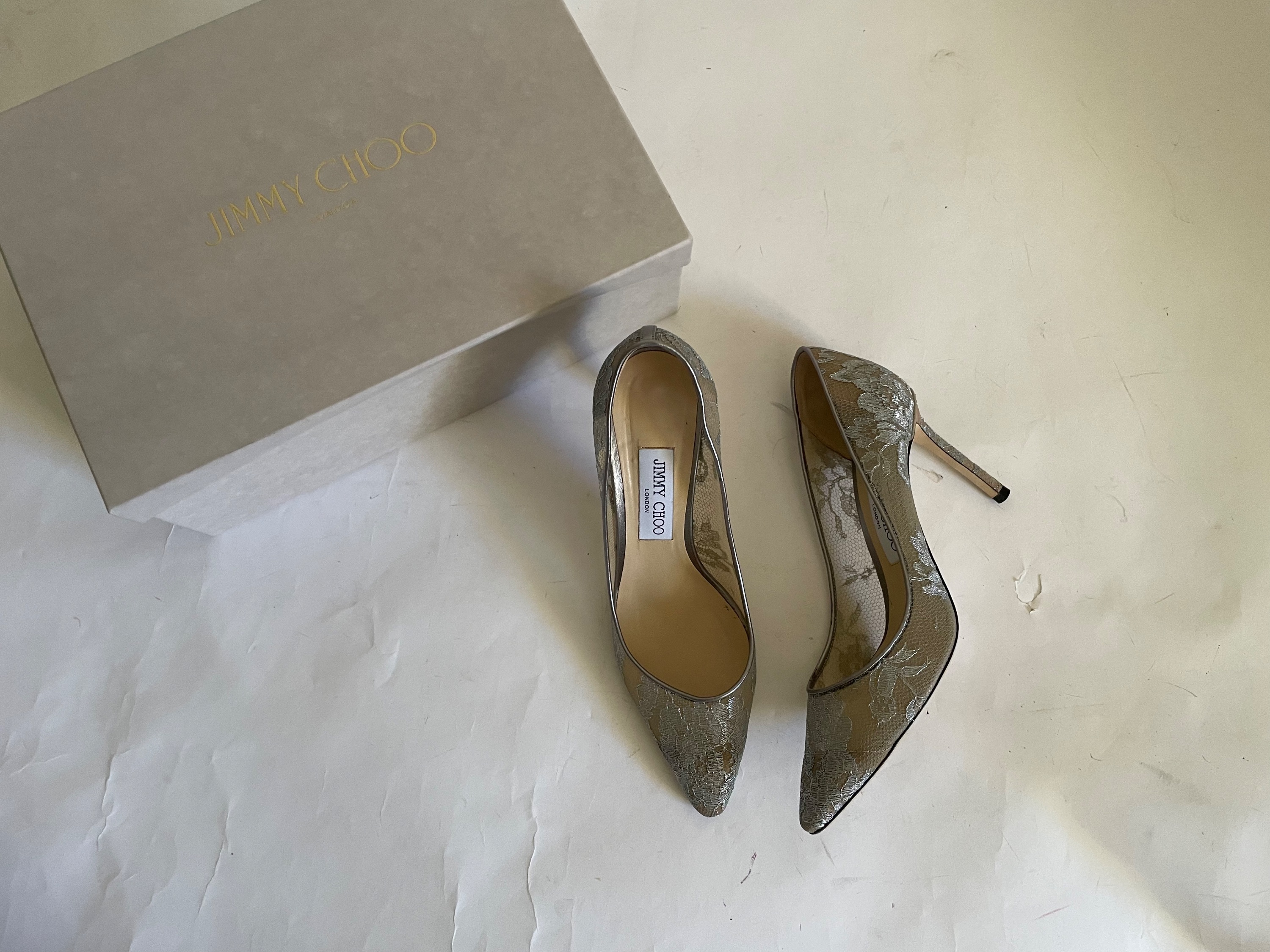 Preowned Jimmy Choo Romy 85 Metallic Lace Pumps Size 38