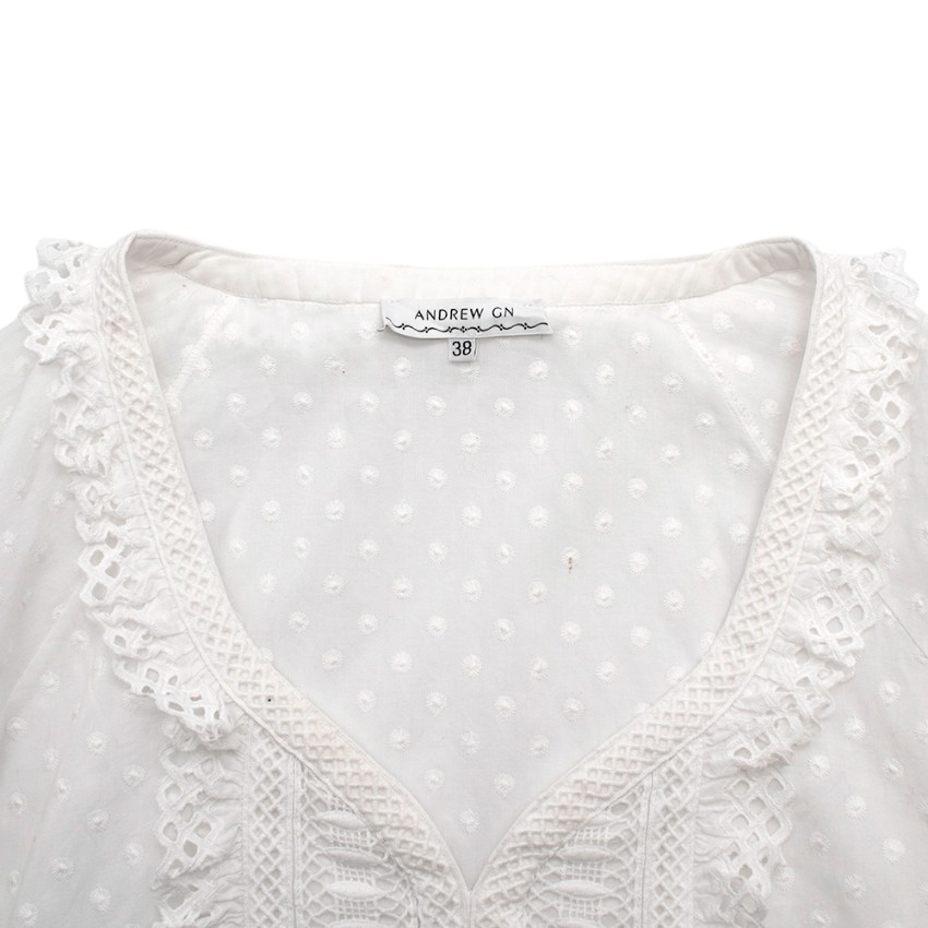 Preowned Andrew GN White Embroidered Peasant Top Size S cotton