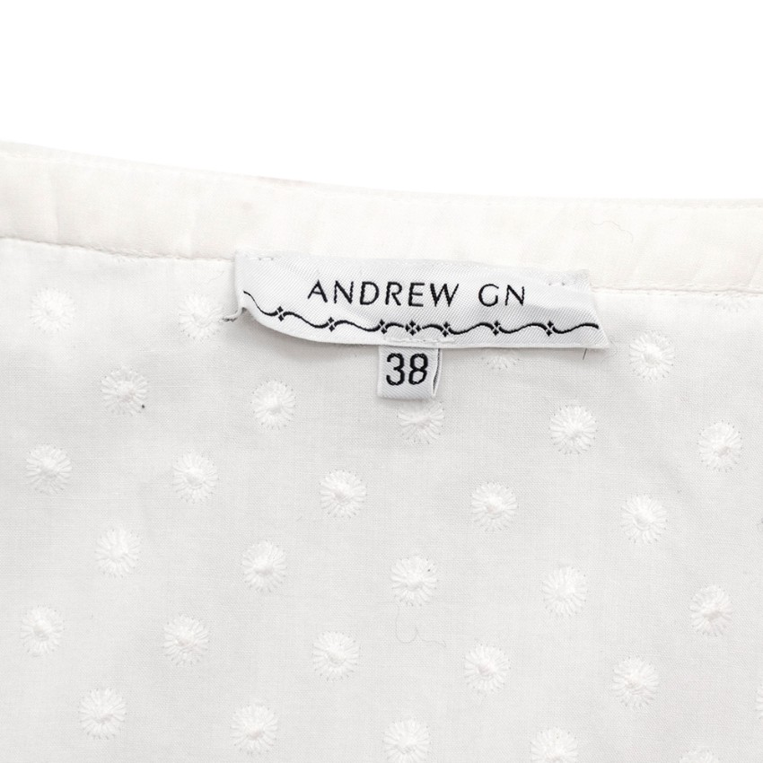 Preowned Andrew GN White Embroidered Peasant Top Size S cotton