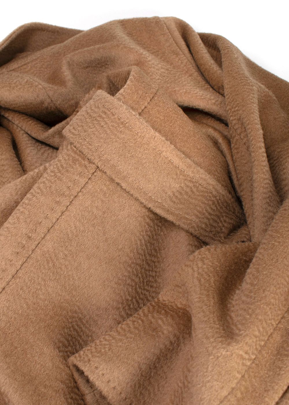 Preowned MaxMara Long Tan Coat Size XL wool