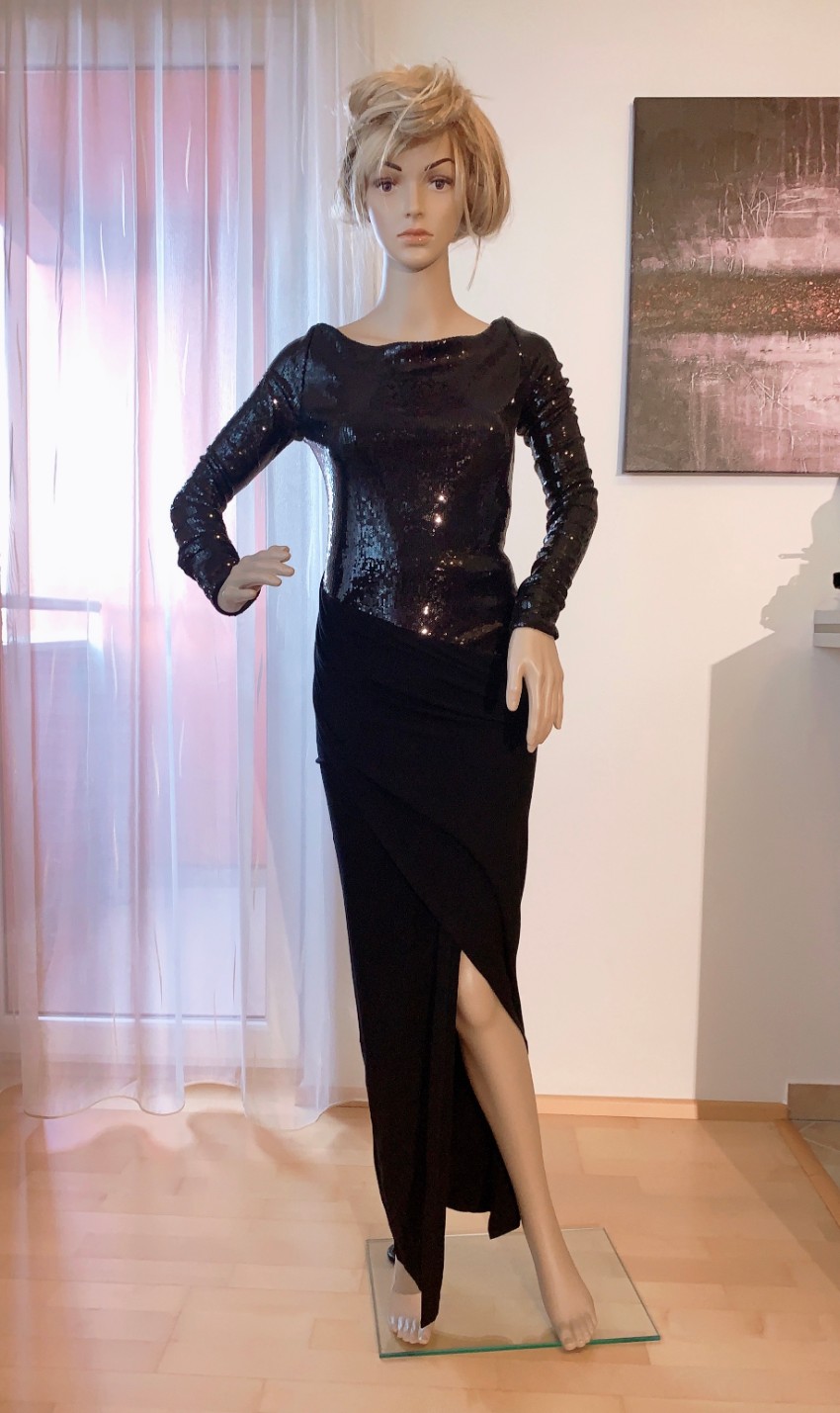 Preowned Donna Karan Sequin Embellished Stretch Jersey Gown Size XS Black polyester