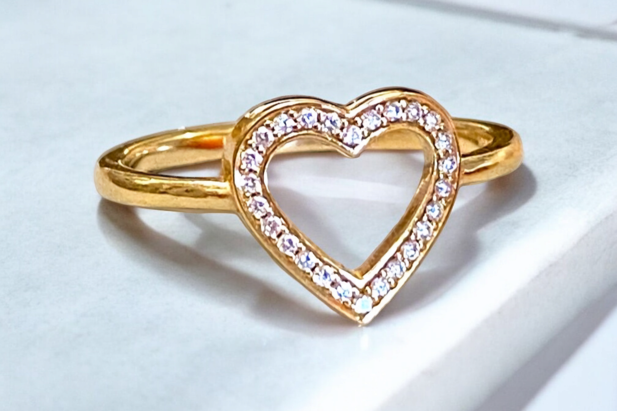 Preowned Bespoke 18ct Gold Openwork Diamond Heart Ring Yellow gold ct gold