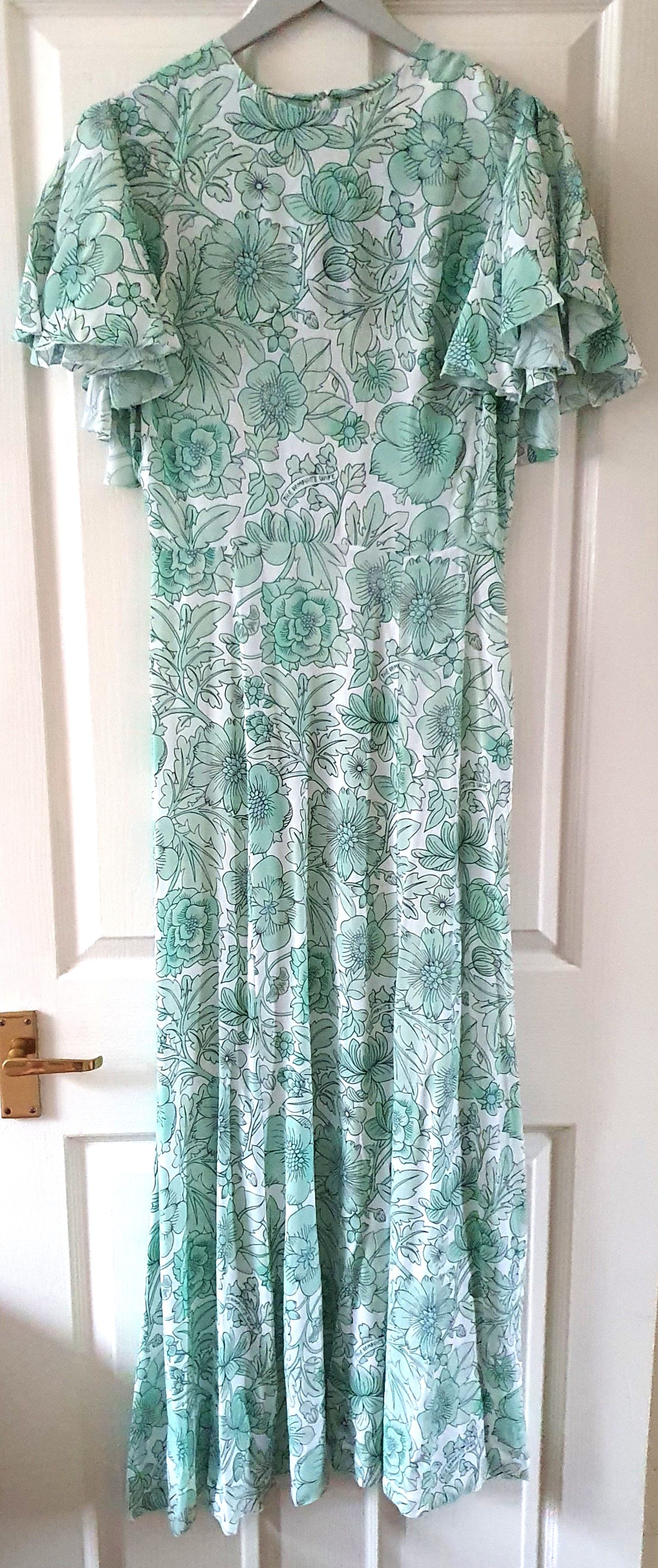 The Vampires Wife Floral Light Sleeper Maxi Dress Size L Mint Green viscose