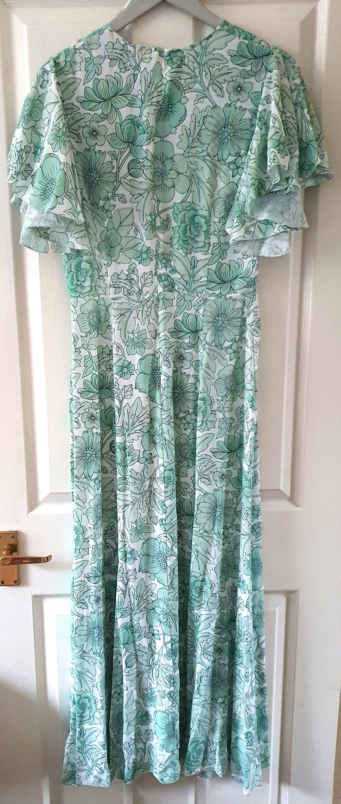 The Vampires Wife Floral Light Sleeper Maxi Dress Size L Mint Green viscose