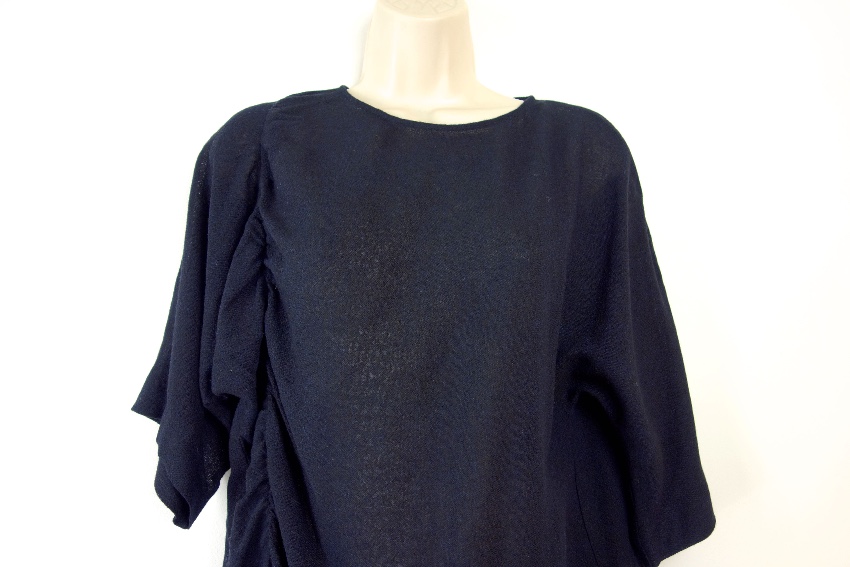 Preowned Bimba Y Lola Black Ruched Detail Crew Neck Top Size S viscose