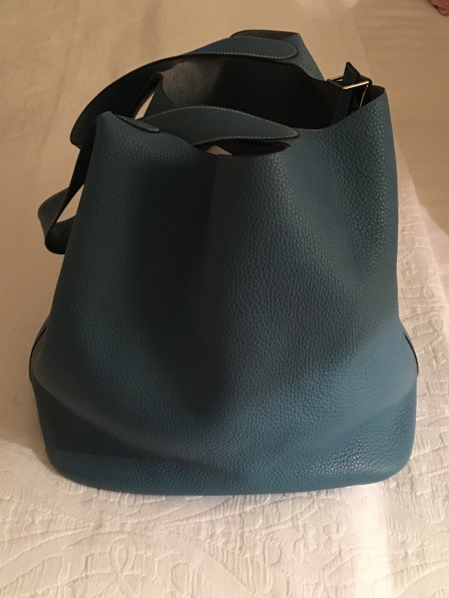 Preowned Hermes Blue Clemence Leather Picotin Bag Size L