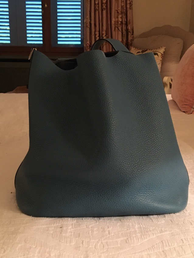 Preowned Hermes Blue Clemence Leather Picotin Bag Size L