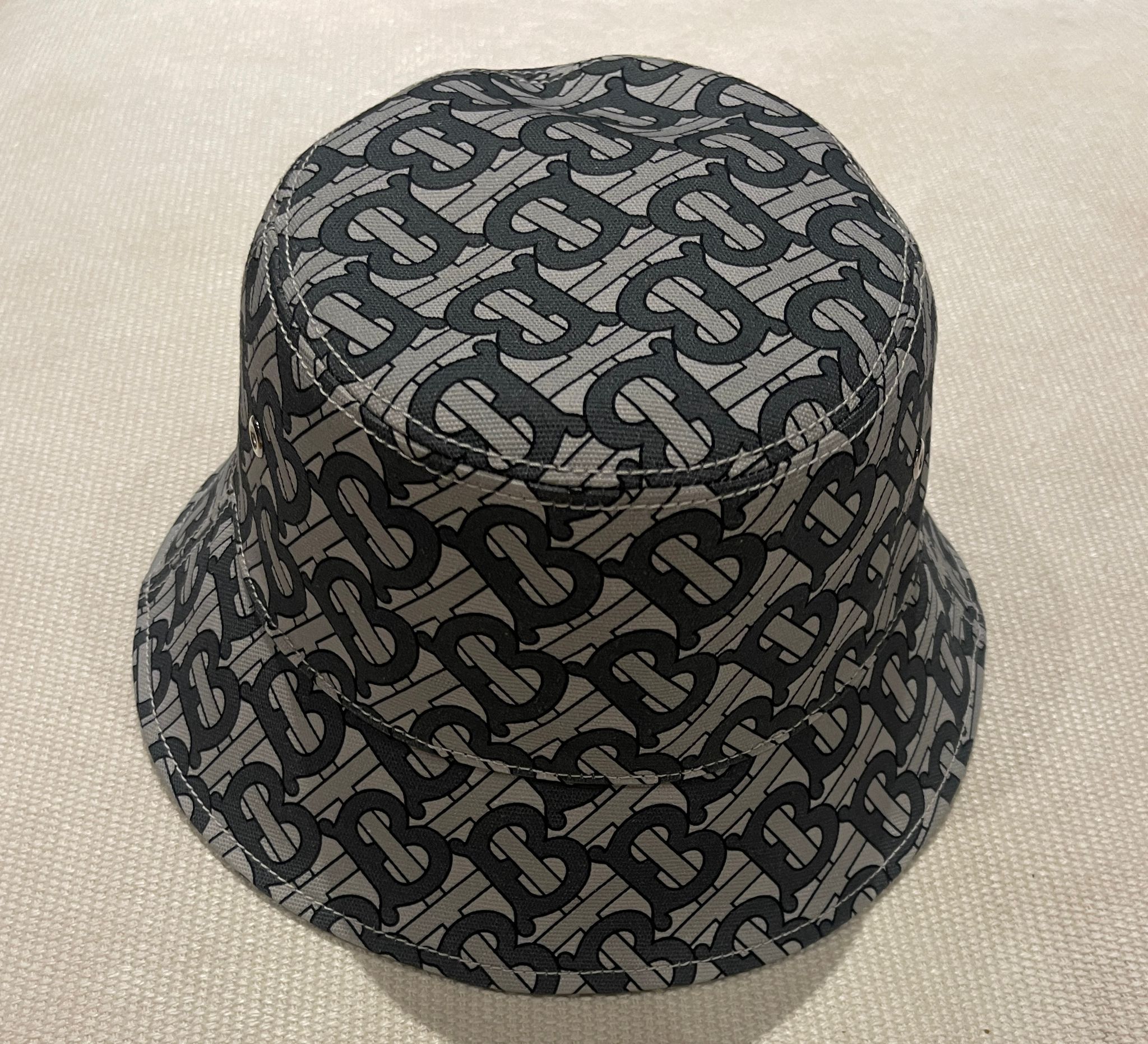 Burberry Grey TB Monogram Bucket Hat Size S cotton