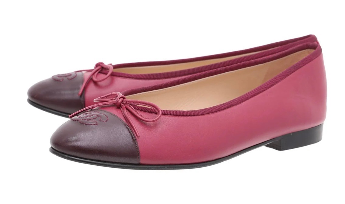 Chanel Burgundy Ballet Flats Size 40.5 burgundy and plum lambskin leather