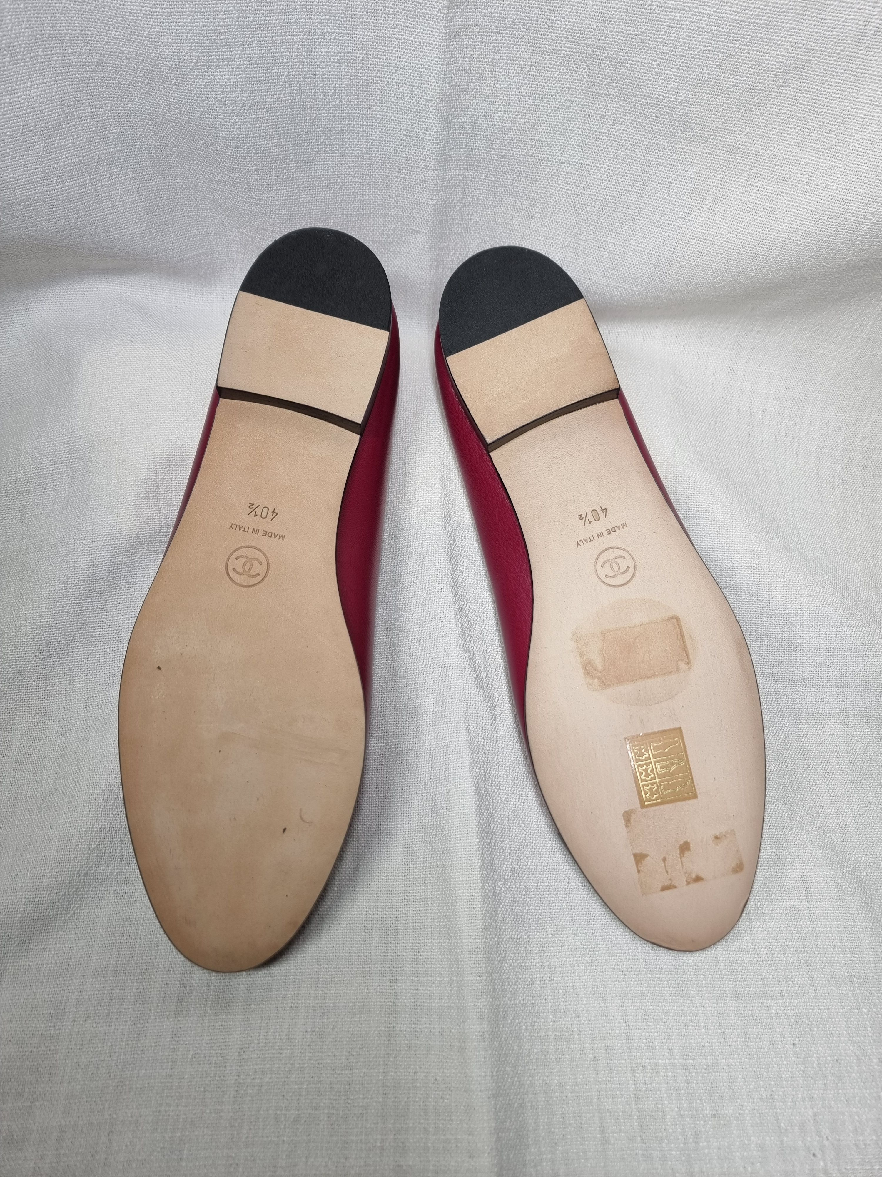 Chanel Burgundy Ballet Flats Size 40.5 burgundy and plum lambskin leather