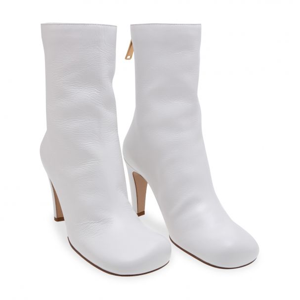 Bottega Veneta Optic White Leather Ankle Boots Size 39