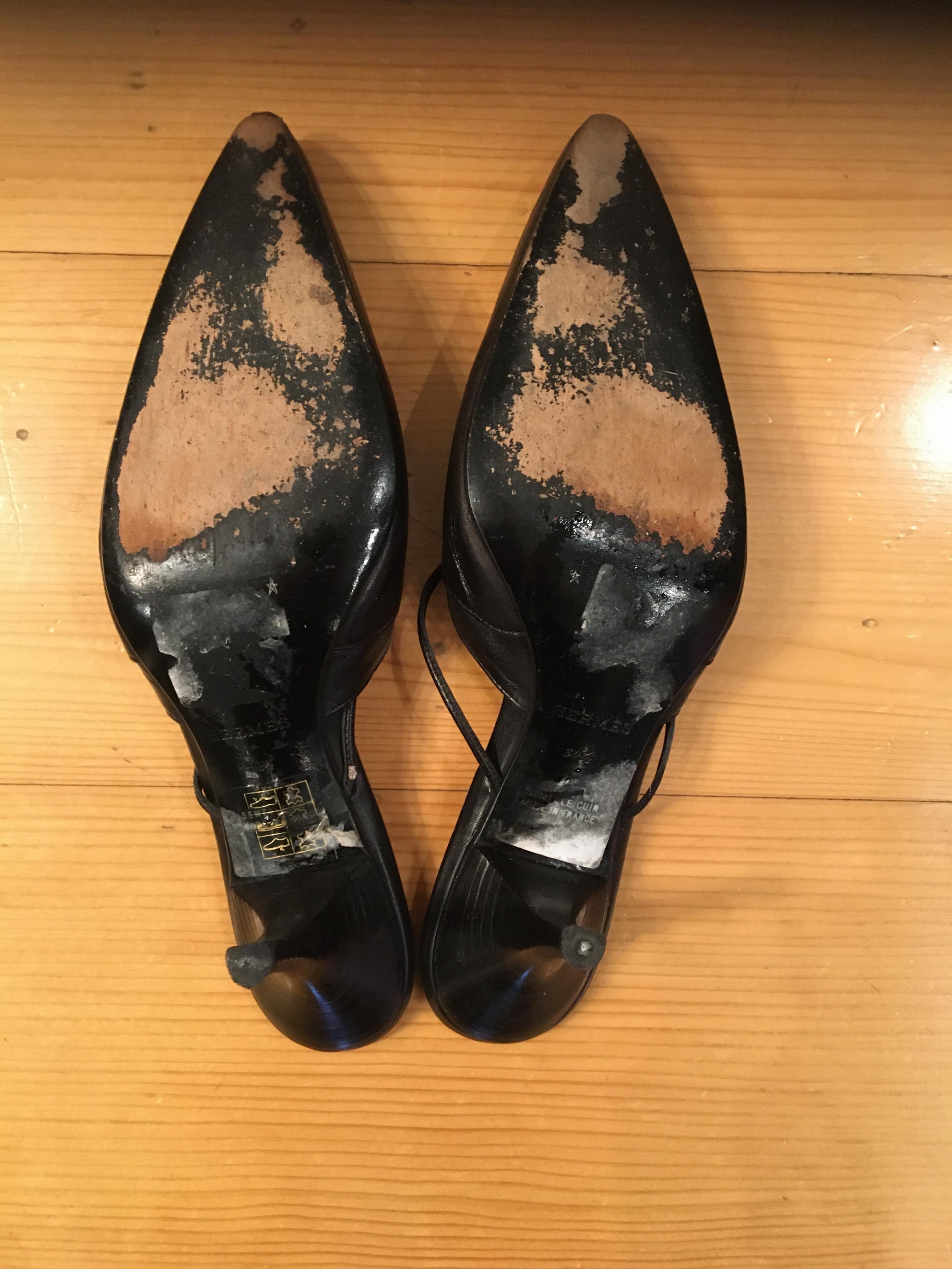 Preowned Hermes Black Lace Detail Kitten Heel Mules Size 395 leather