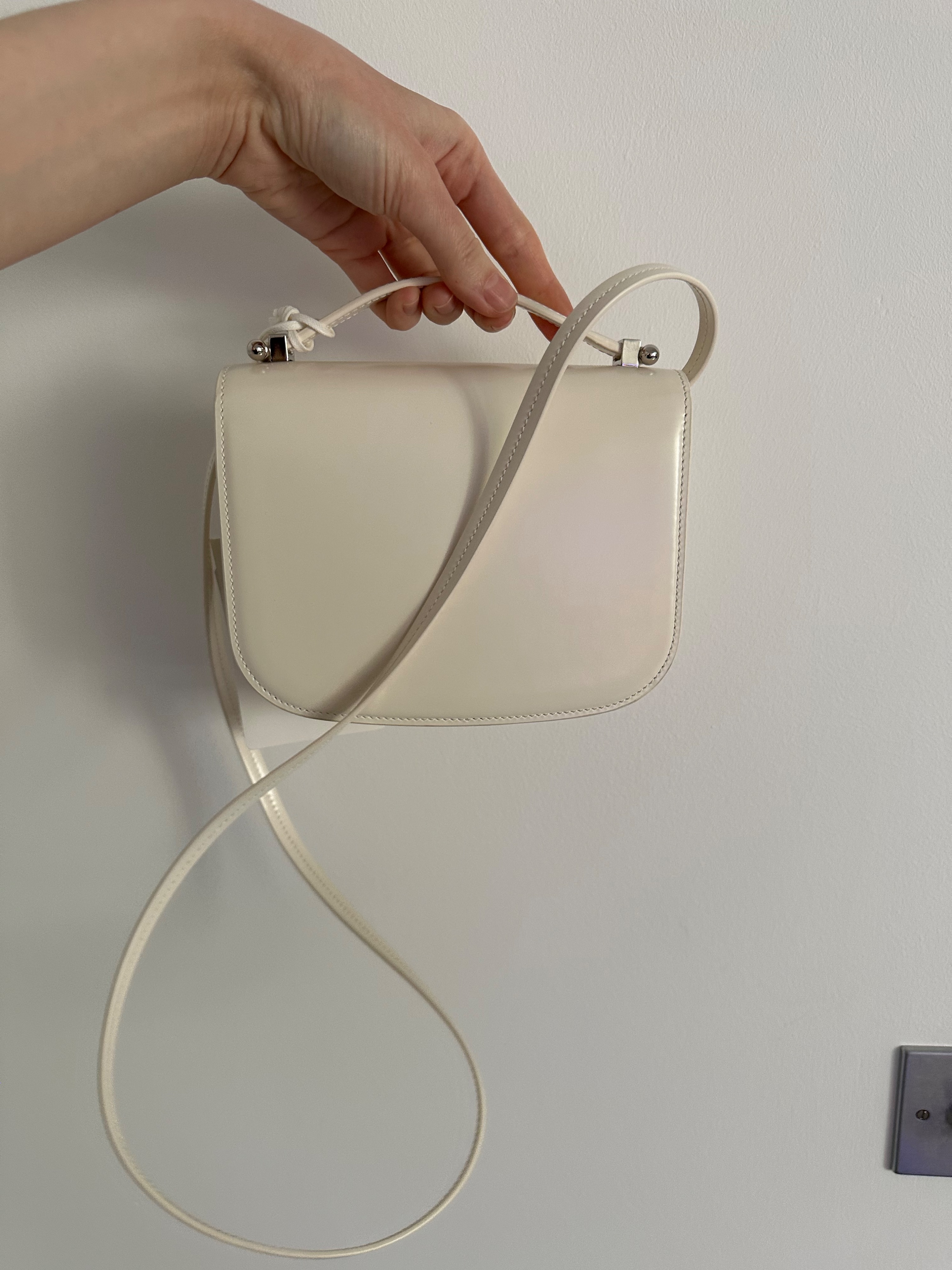 Jil Sander Leather off-white Small Taos Bag Ivory