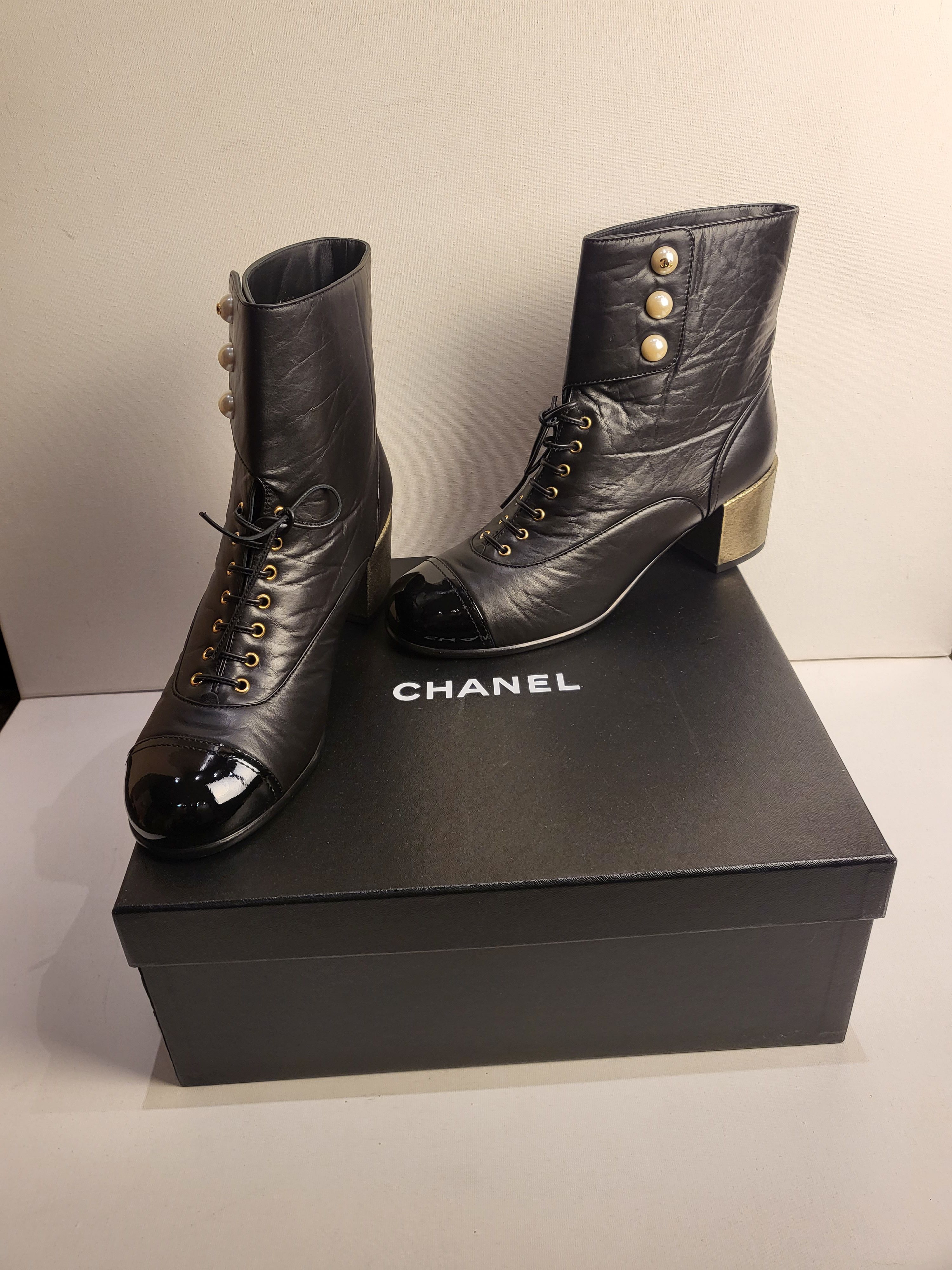 Chanel Black Leather Lace Up Combat Boots with Pearl Detailing Size 40