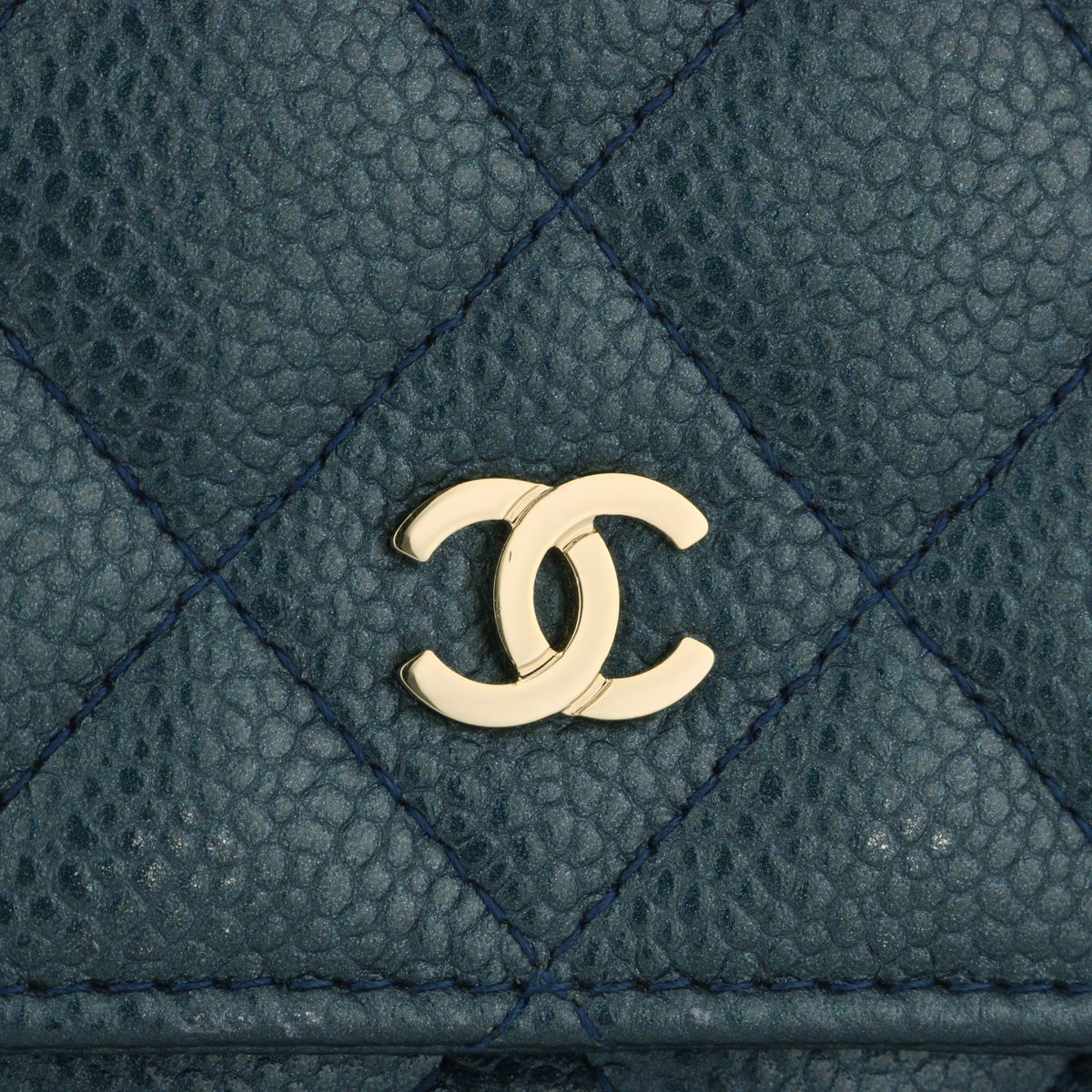 Preowned Chanel Teal Caviar Leather Wallet on Chain Metallic Iridescent Dark Blue grained calfskin-caviar