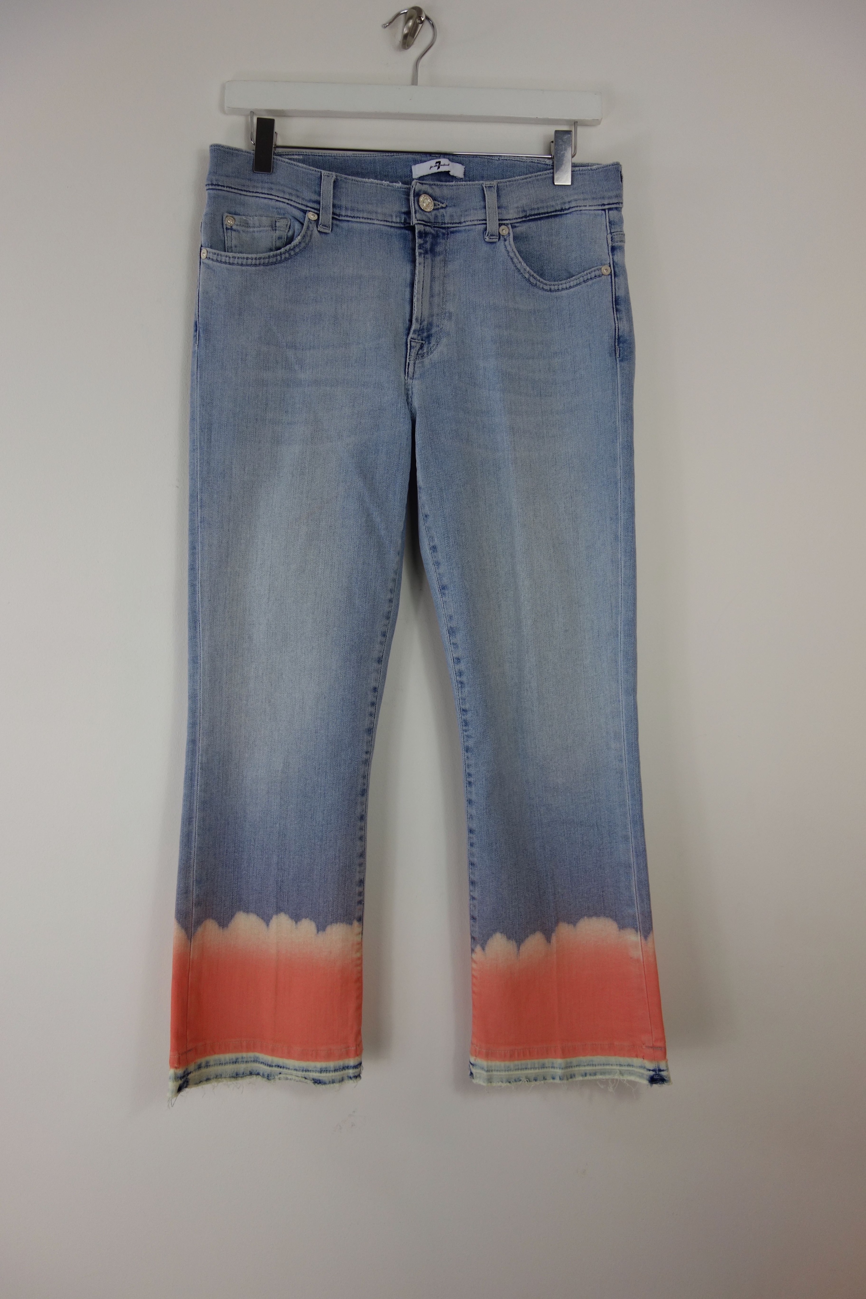 7 For All Mankind Mid-Wash Coral Bleach Denim Cropped Jeans Size 28/71 Blue cotton