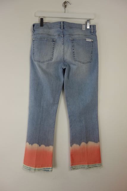 7 For All Mankind Mid-Wash Coral Bleach Denim Cropped Jeans Size 28/71 Blue cotton