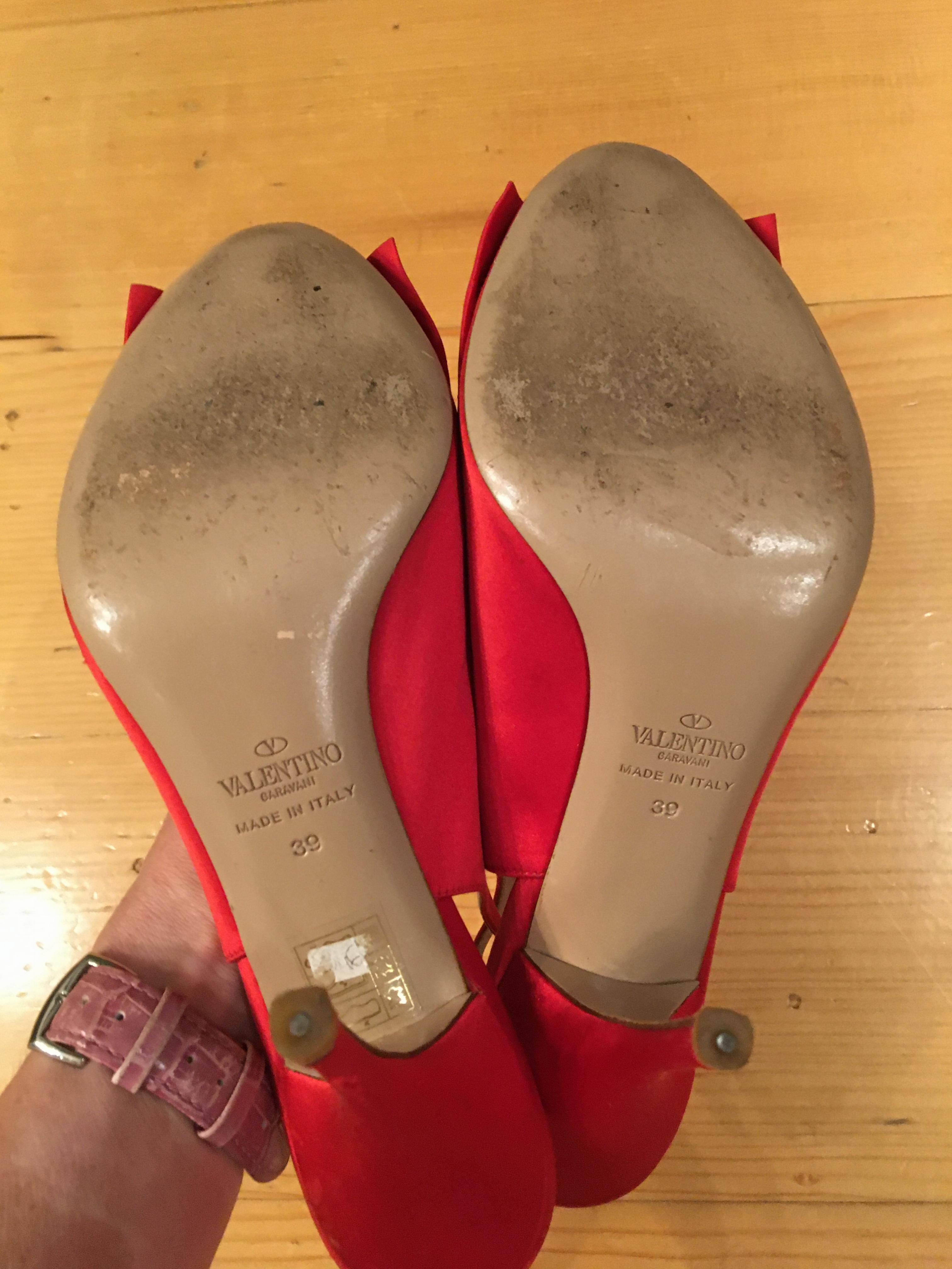 Preowned Valentino Red Floral Satin Slingbacks Size 39